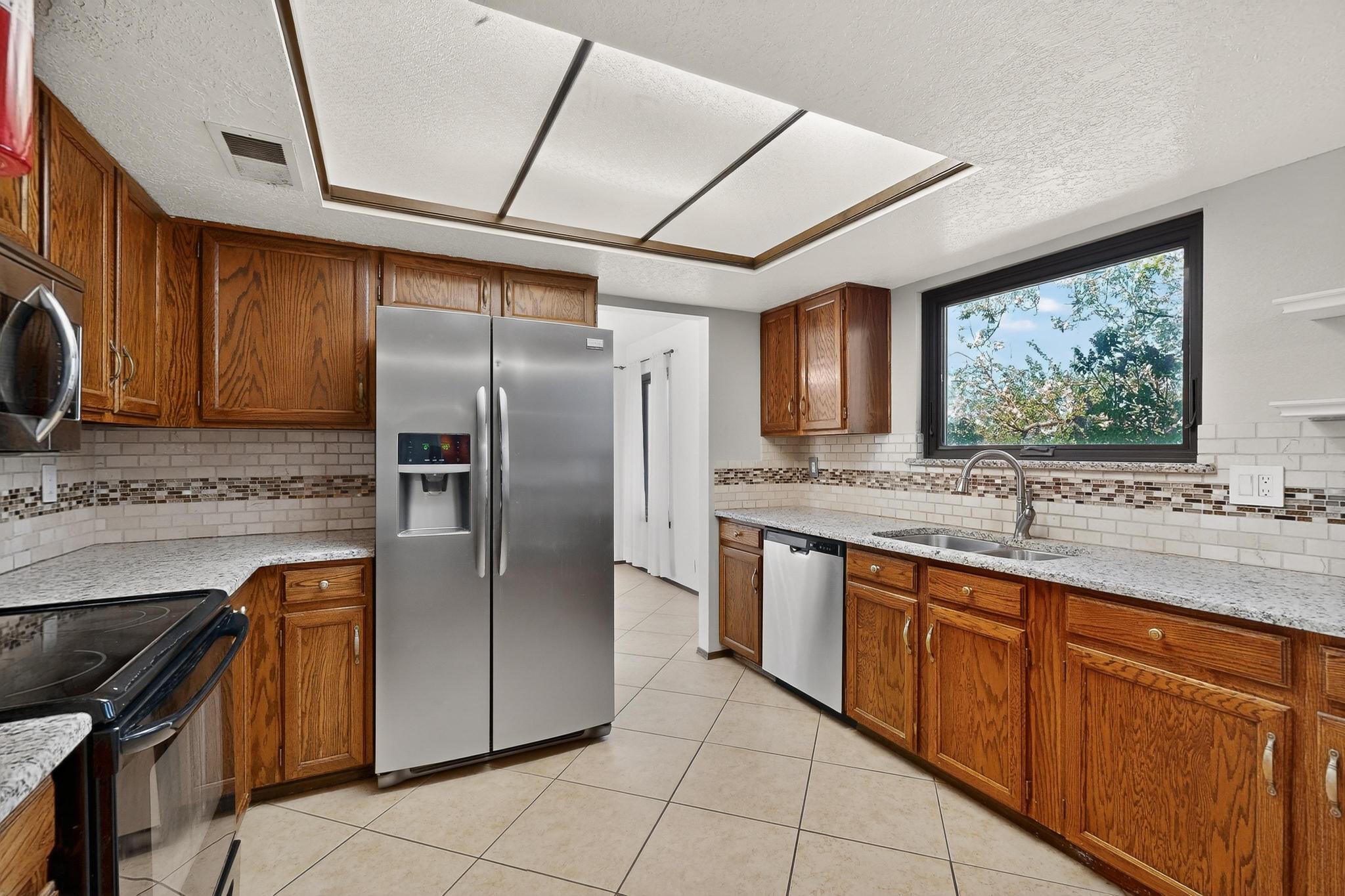 5401 Camino Sandia NE