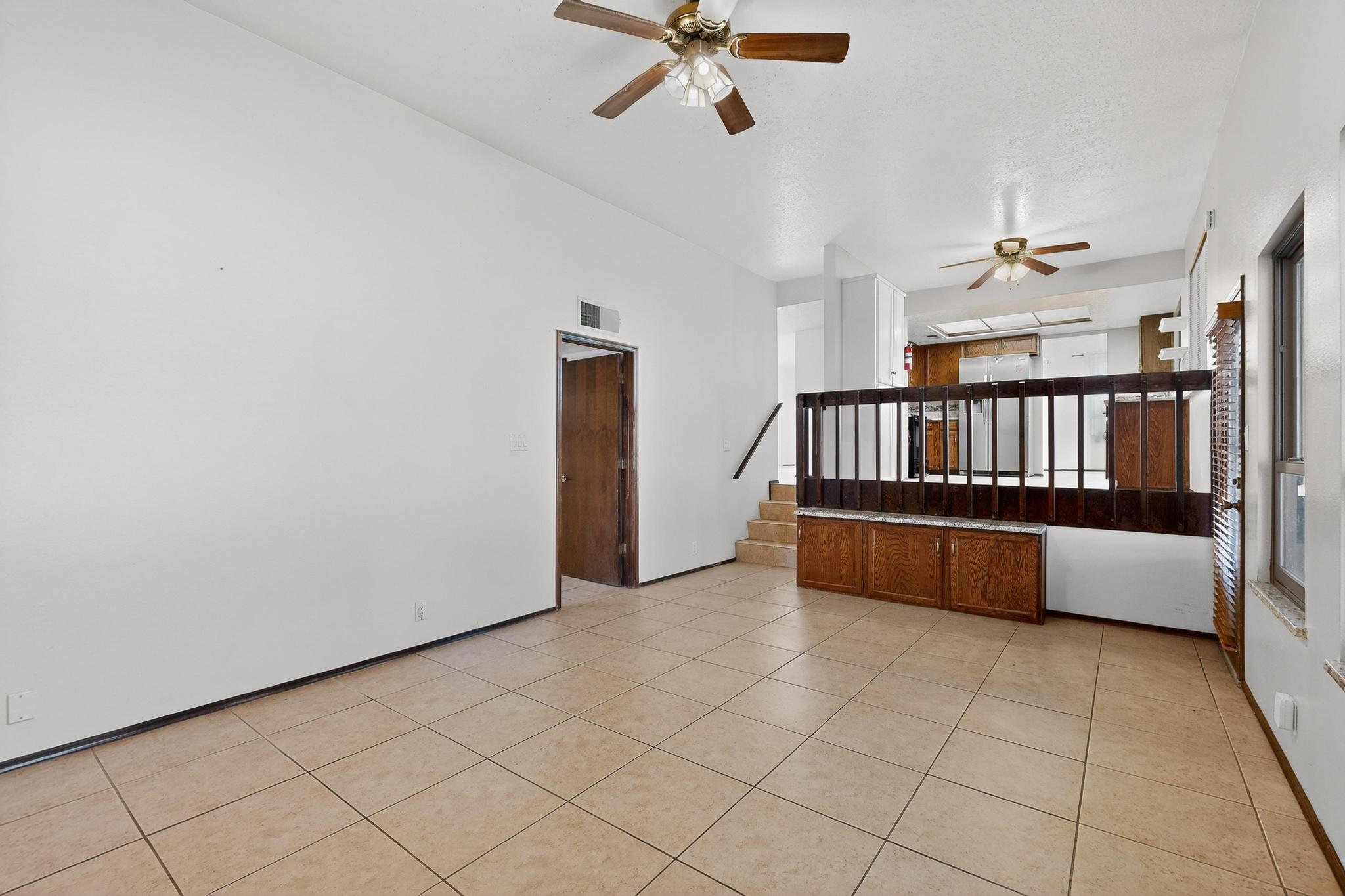 5401 Camino Sandia NE