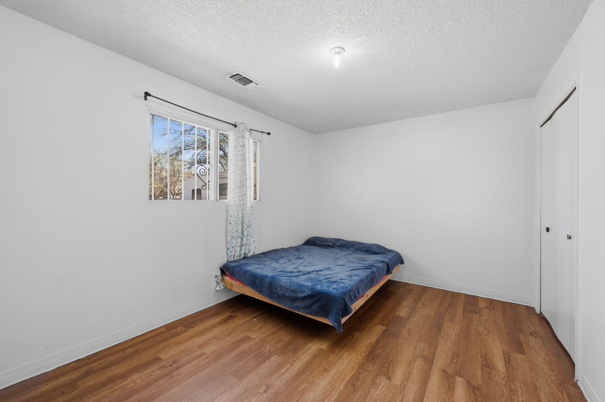 2716 Apple Valley Avenue SW