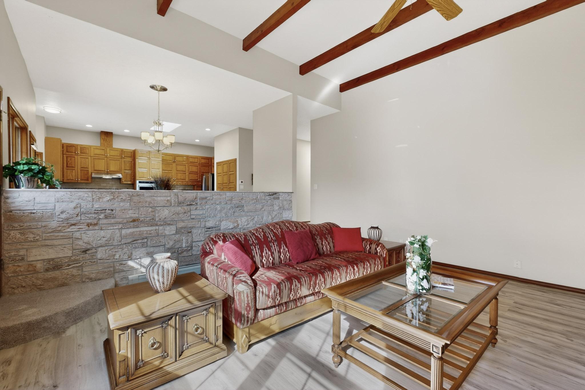 734 Fairway Loop SE