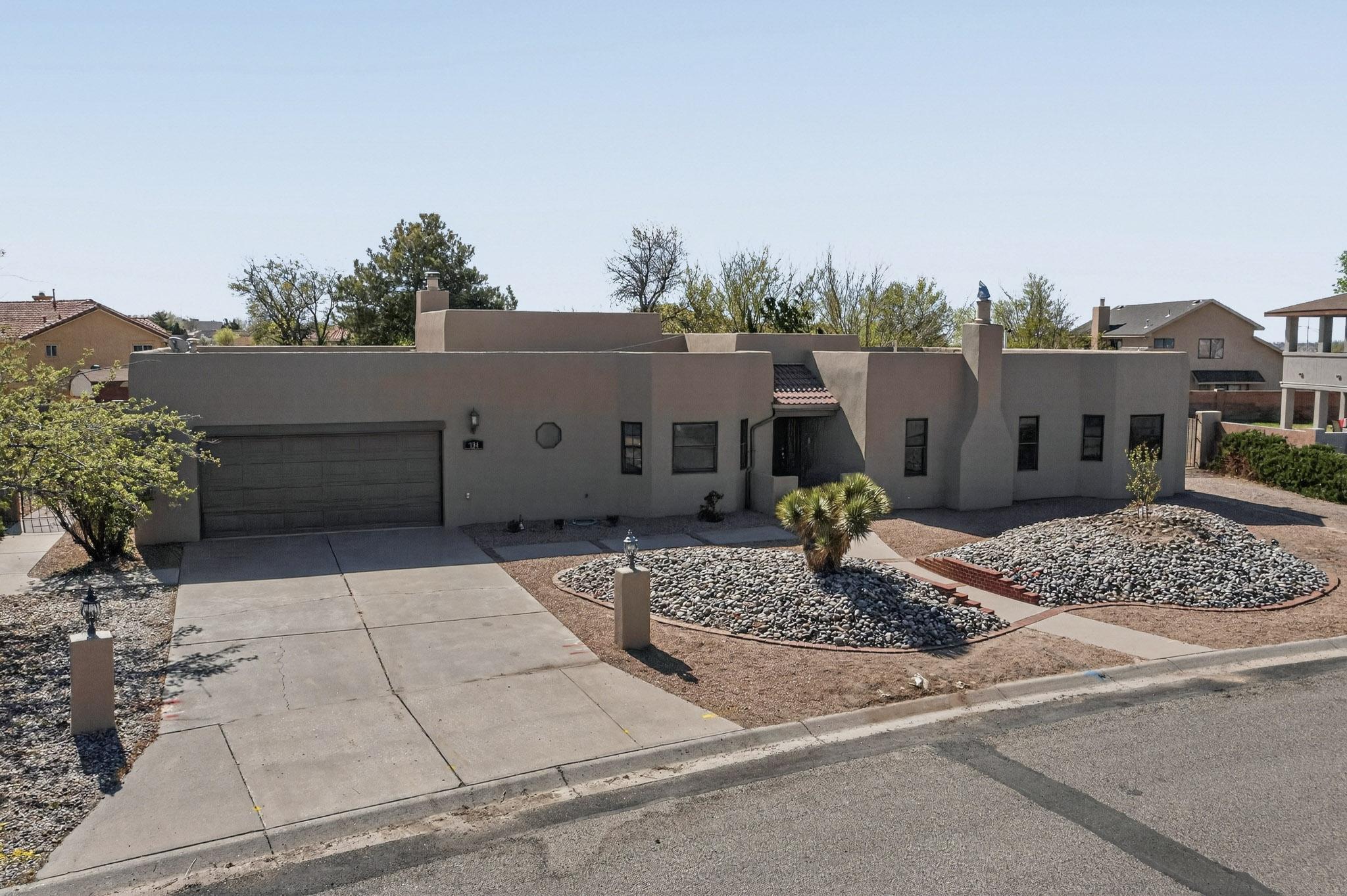 734 Fairway Loop SE