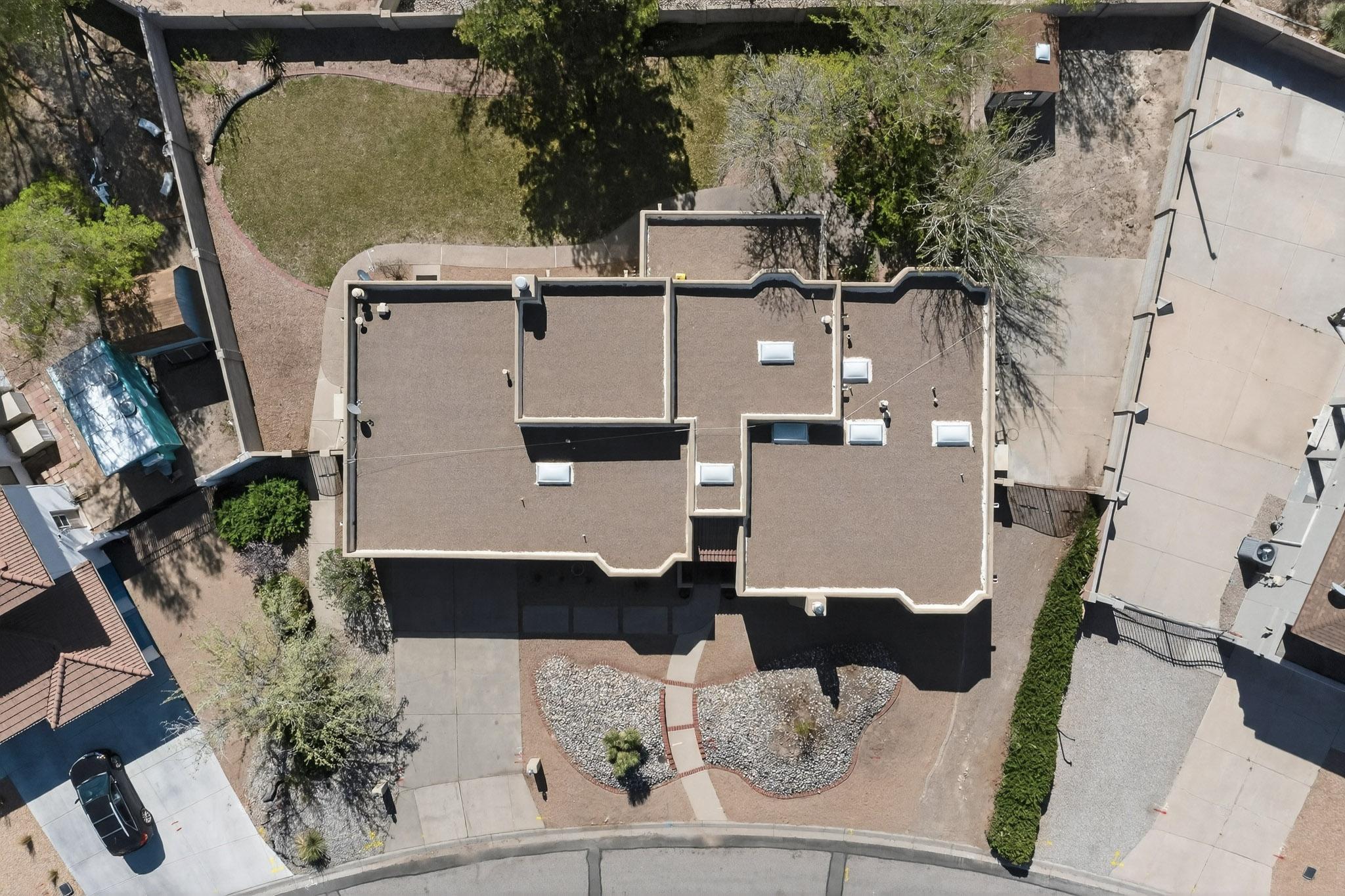 734 Fairway Loop SE