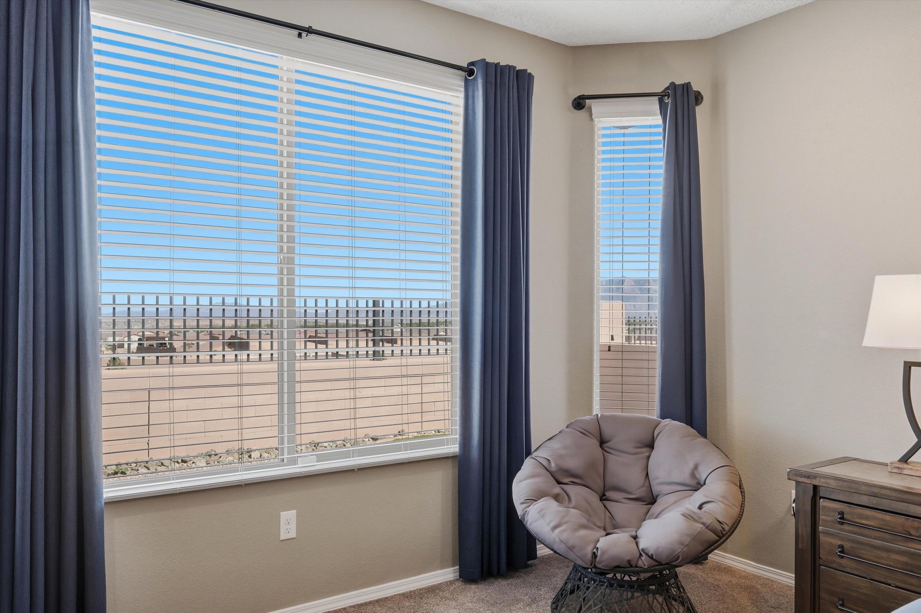 2955 Kings Canyon Loop NE