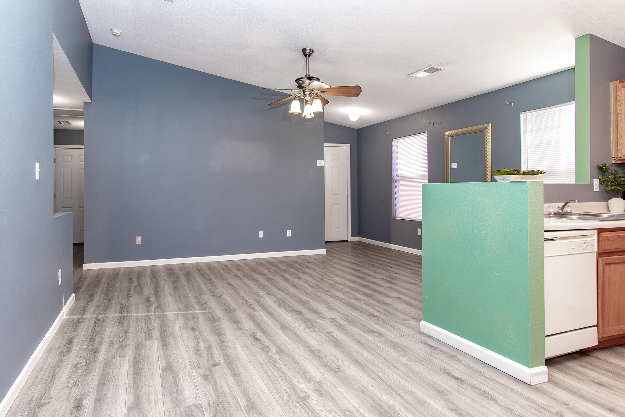 11104 Whimbrel Court SW