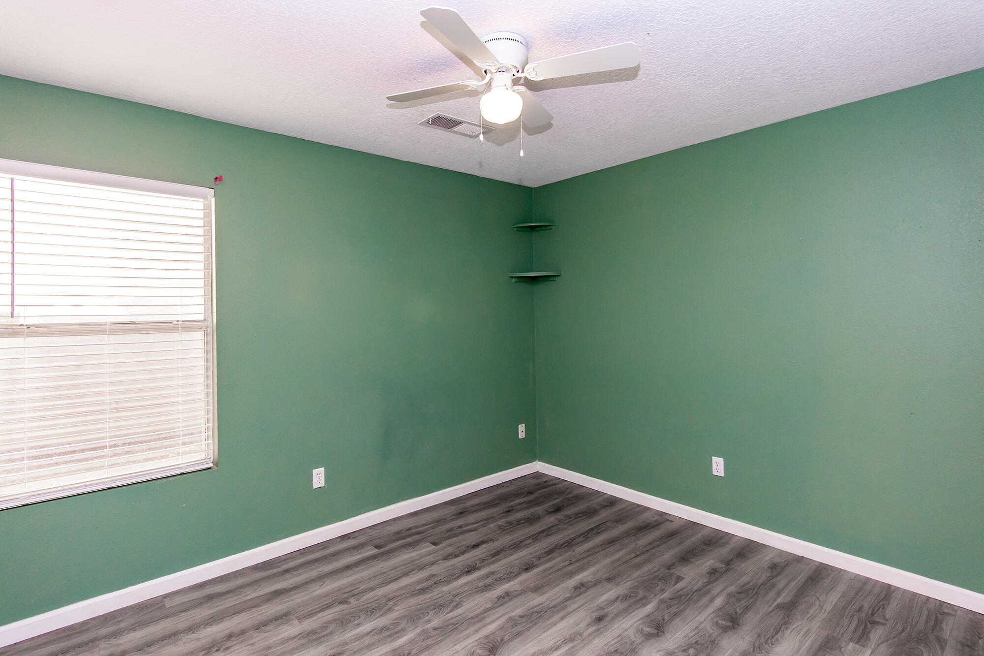 11104 Whimbrel Court SW