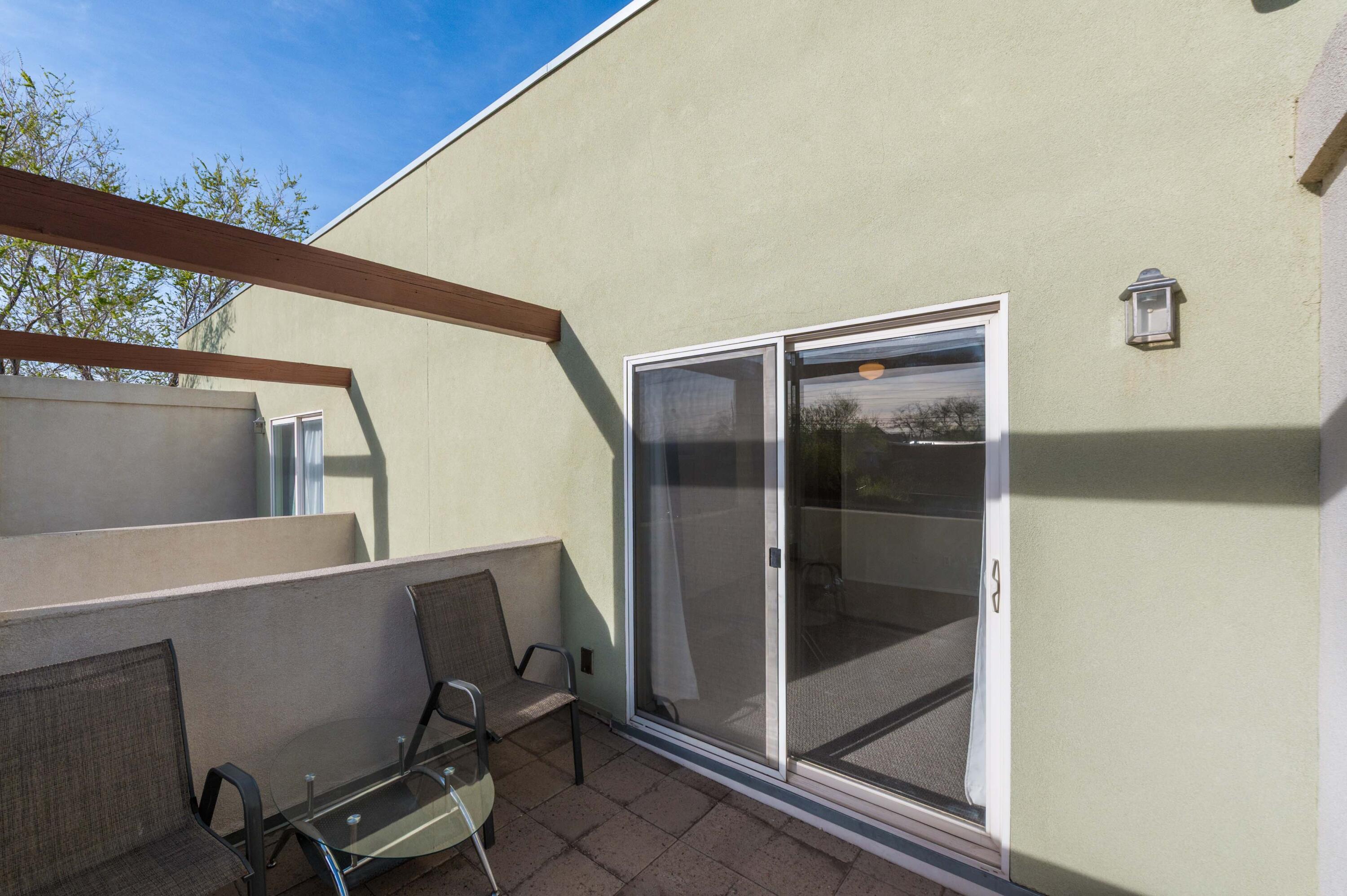 702 Broadway Boulevard SE 8