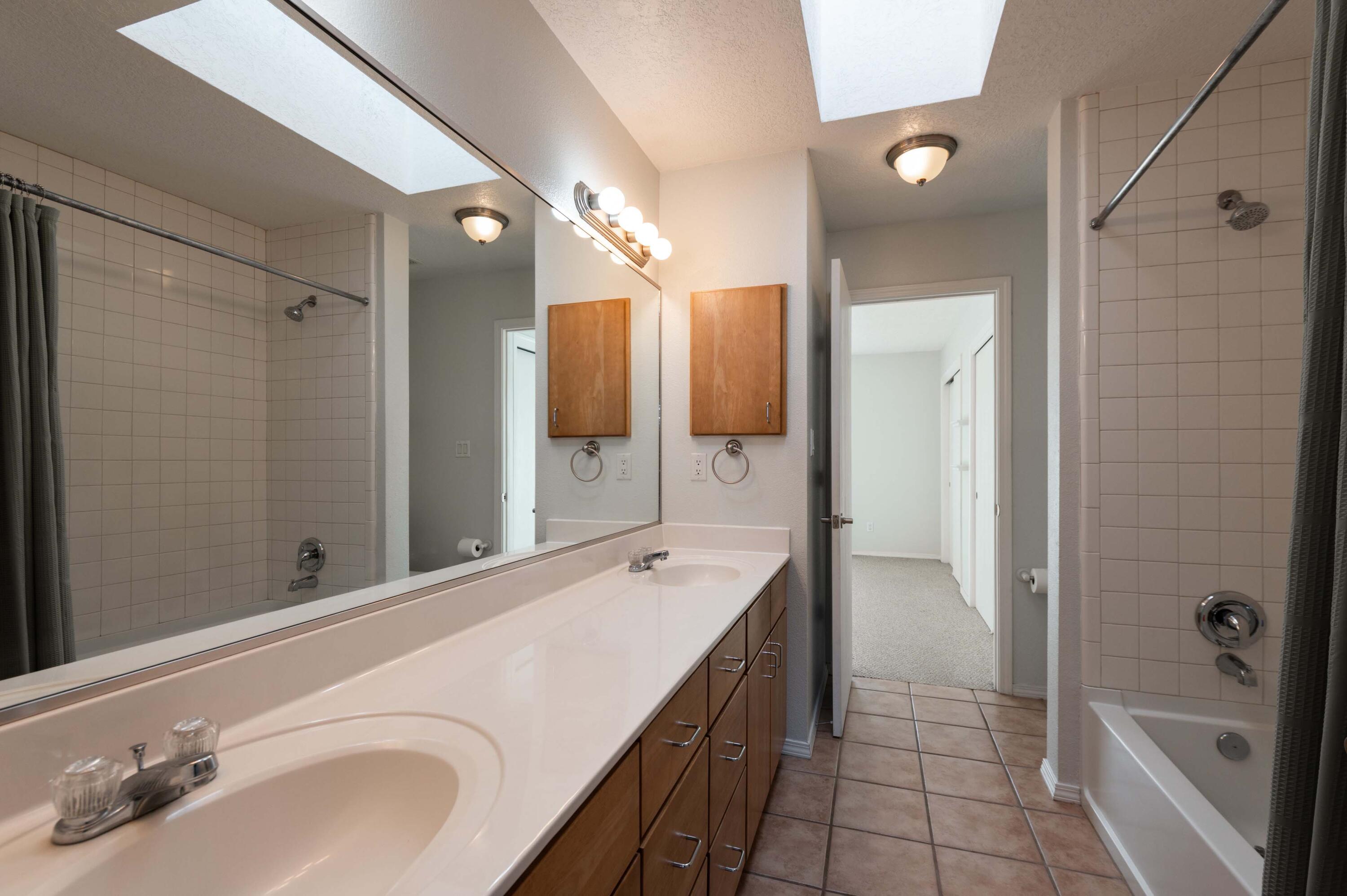 702 Broadway Boulevard SE 8