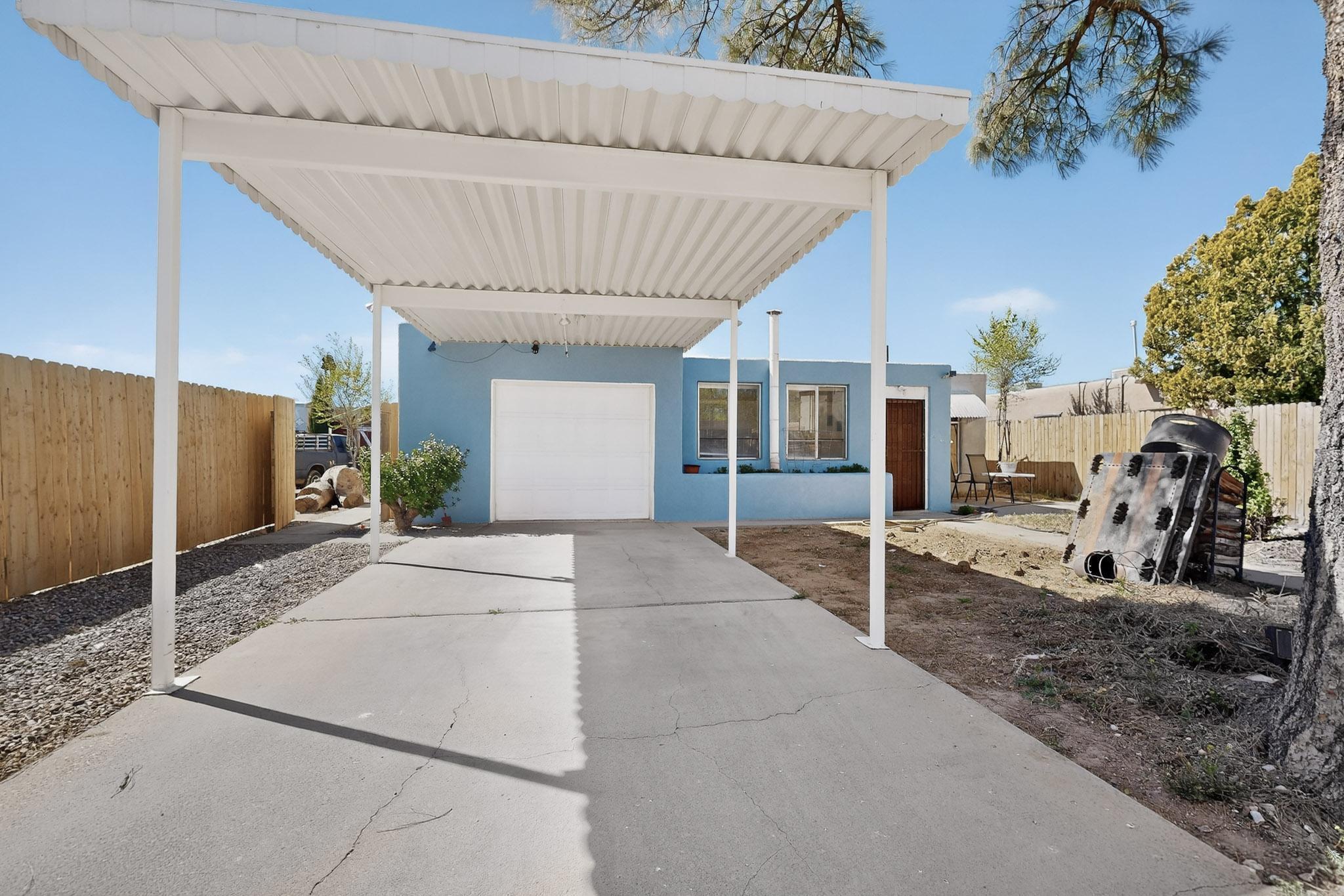 123 Charleston Street SE