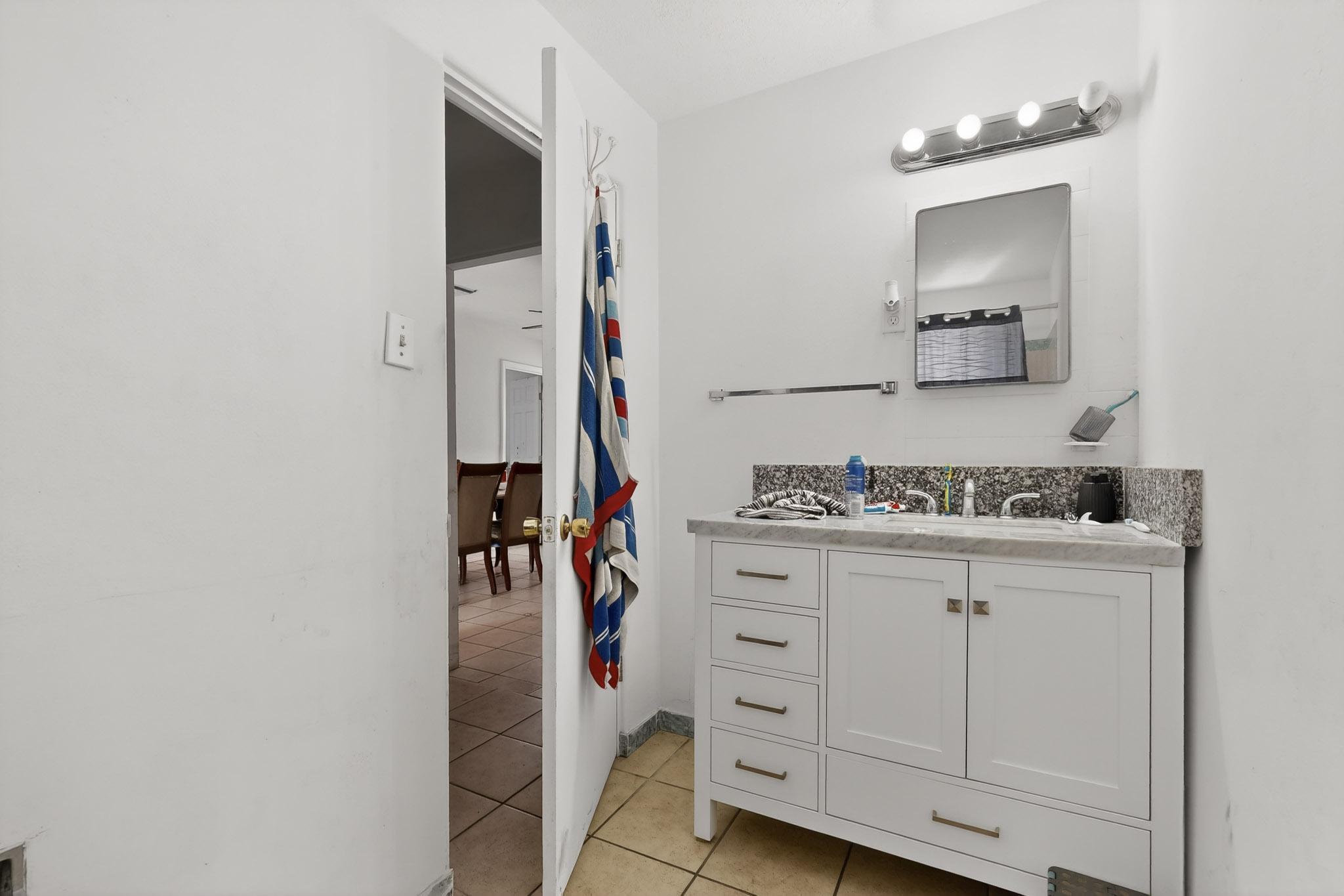 123 Charleston Street SE