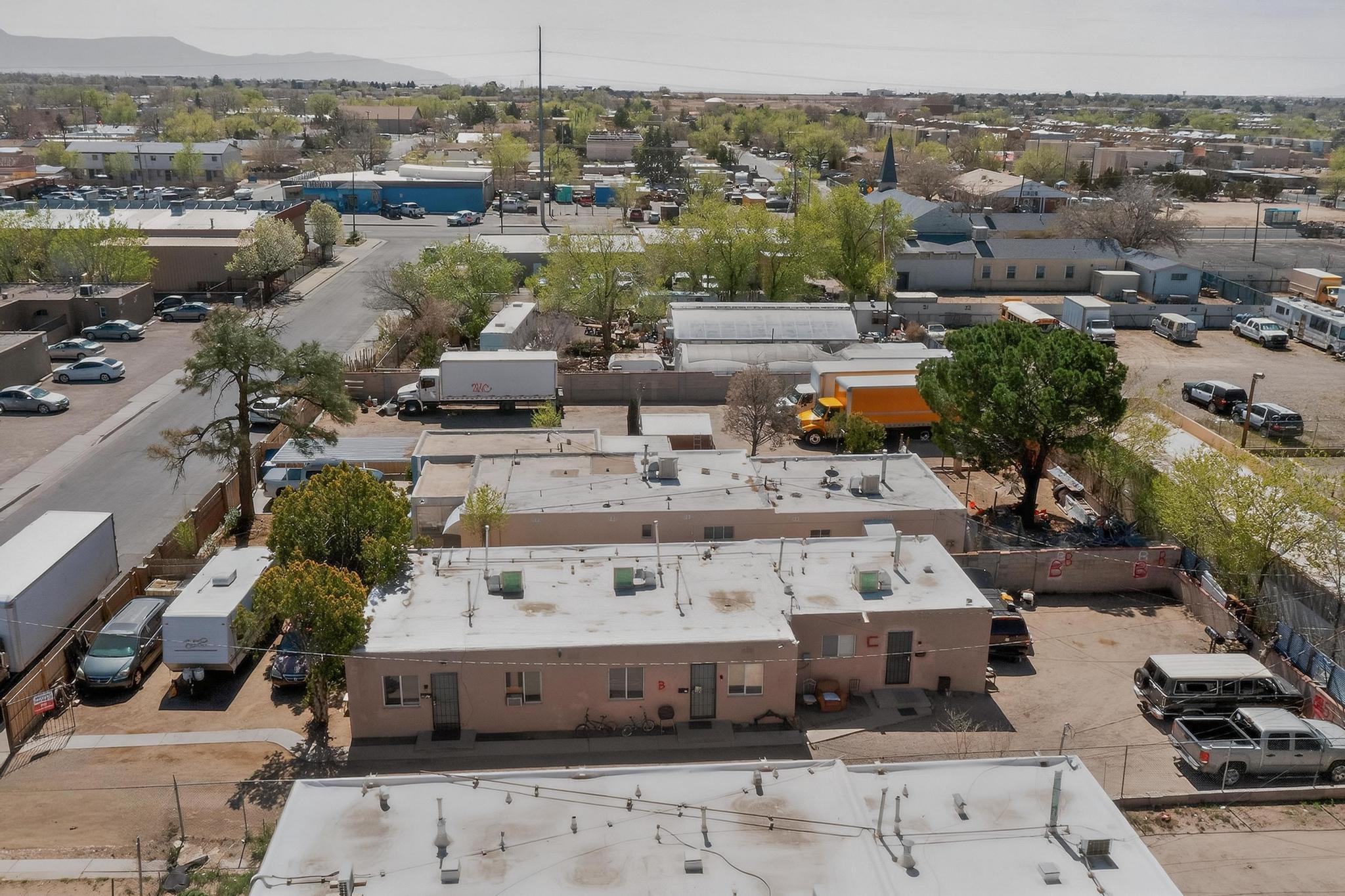 123 Charleston Street SE