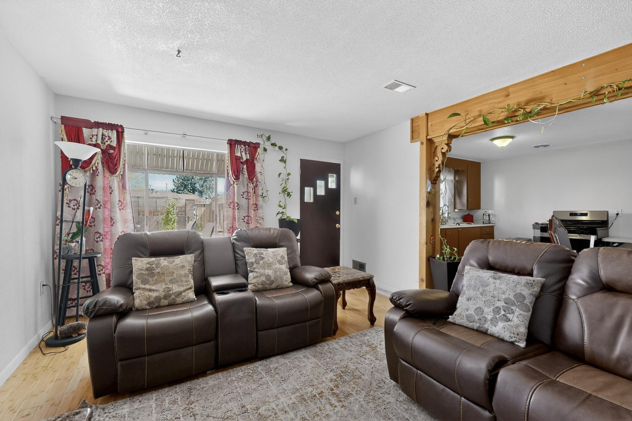 123 Charleston Street SE