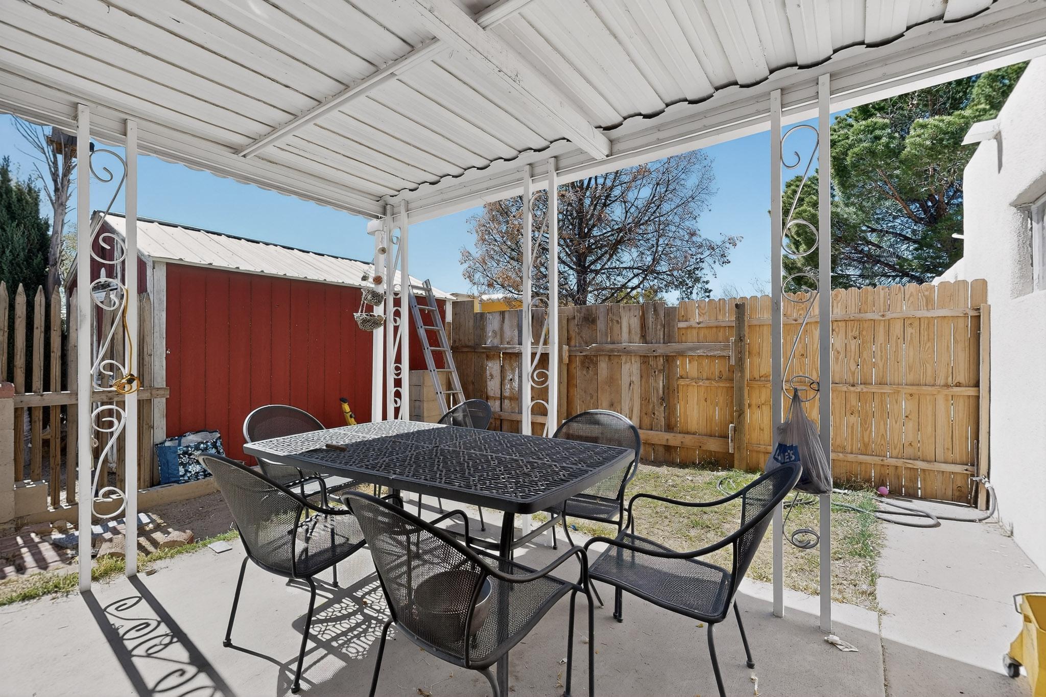 123 Charleston Street SE