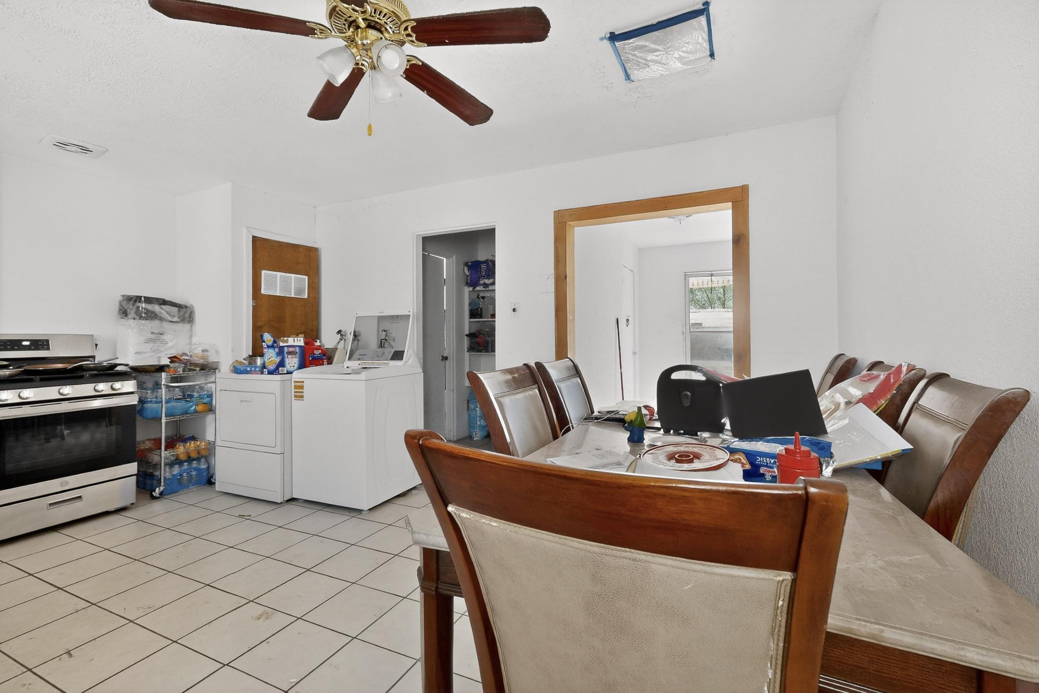 123 Charleston Street SE