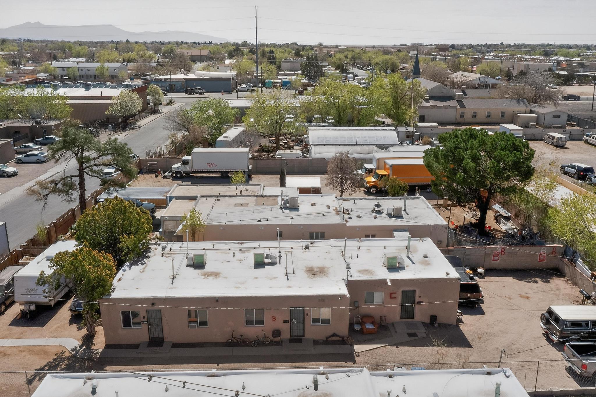 123 Charleston Street SE