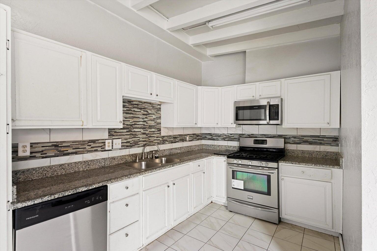 1115 Morris Street NE