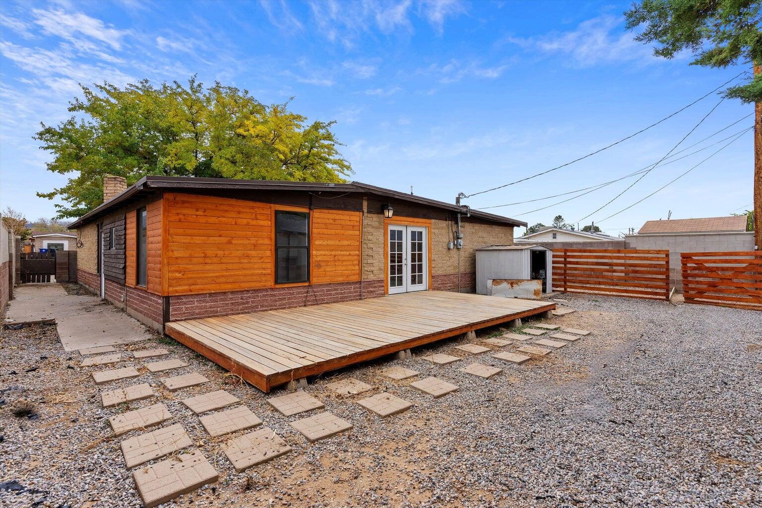 1115 Morris Street NE