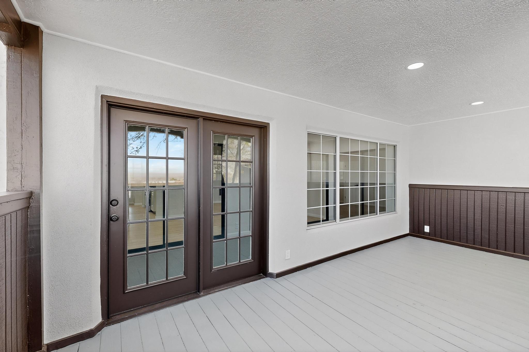 503 Maddox Loop