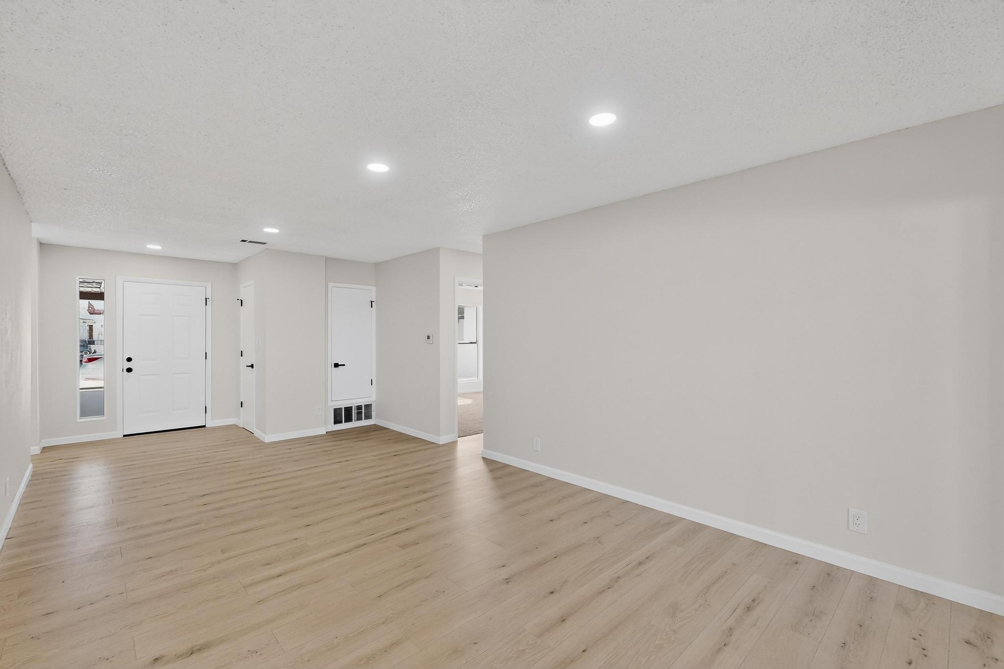 503 Maddox Loop