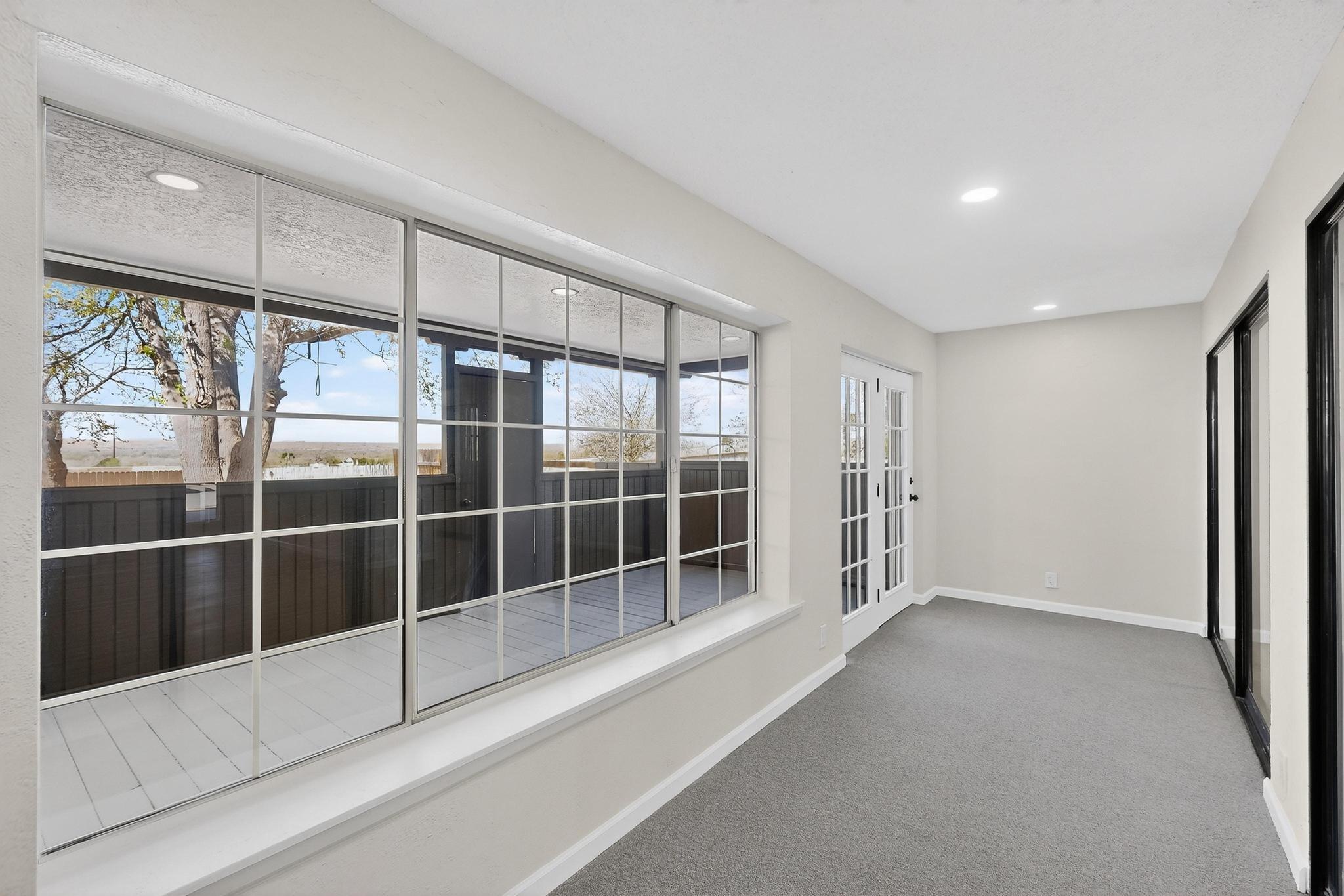 503 Maddox Loop