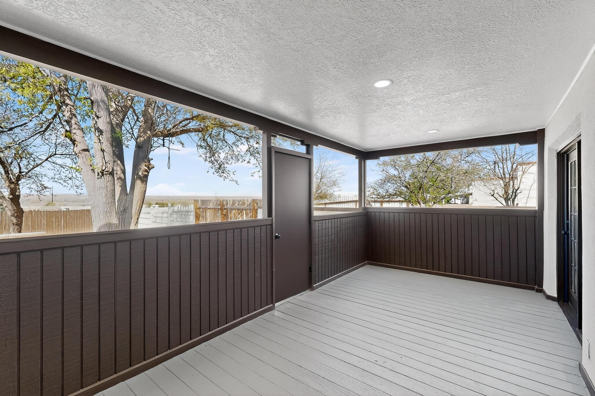 503 Maddox Loop