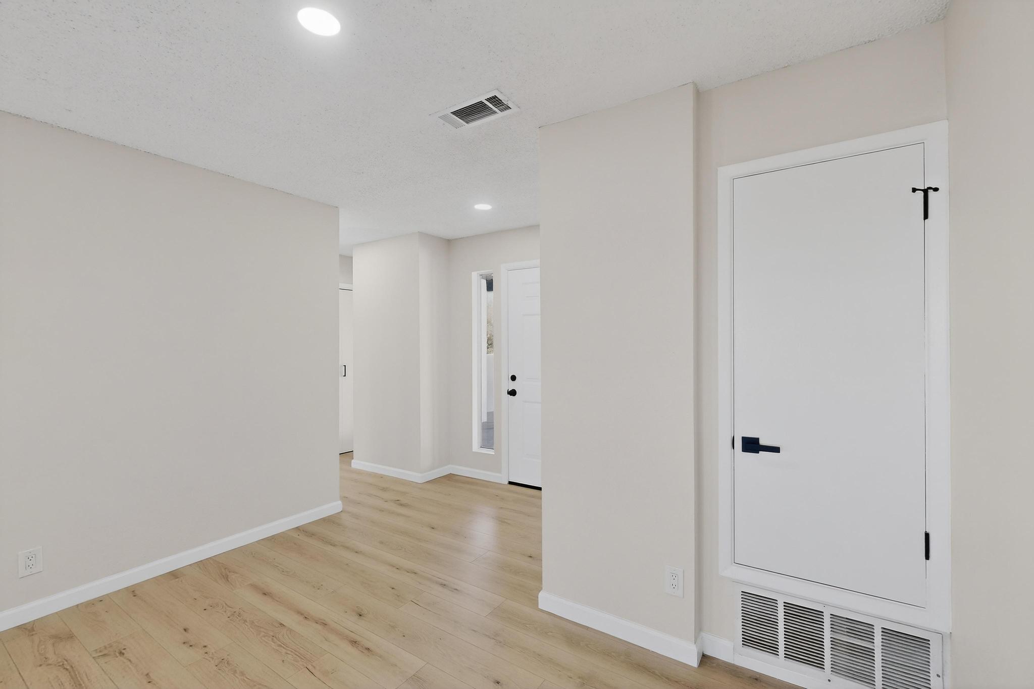 503 Maddox Loop
