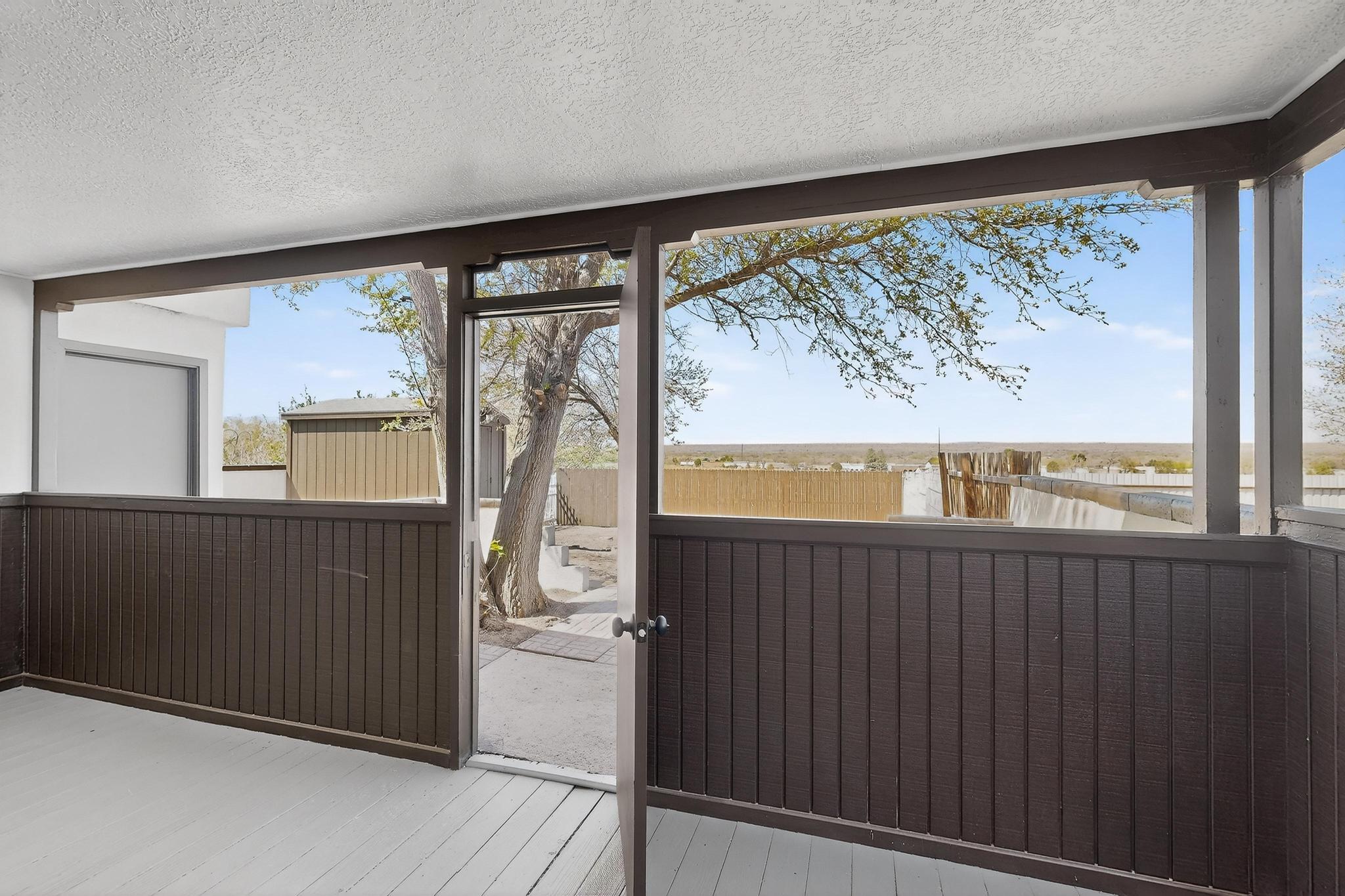 503 Maddox Loop
