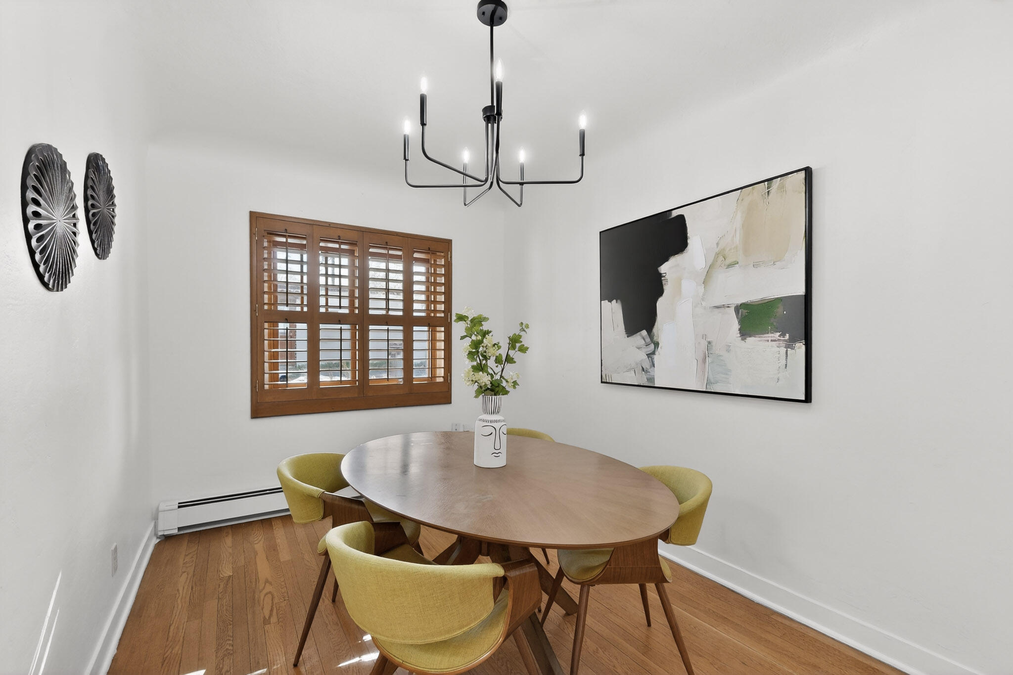 324 Wellesley Drive SE