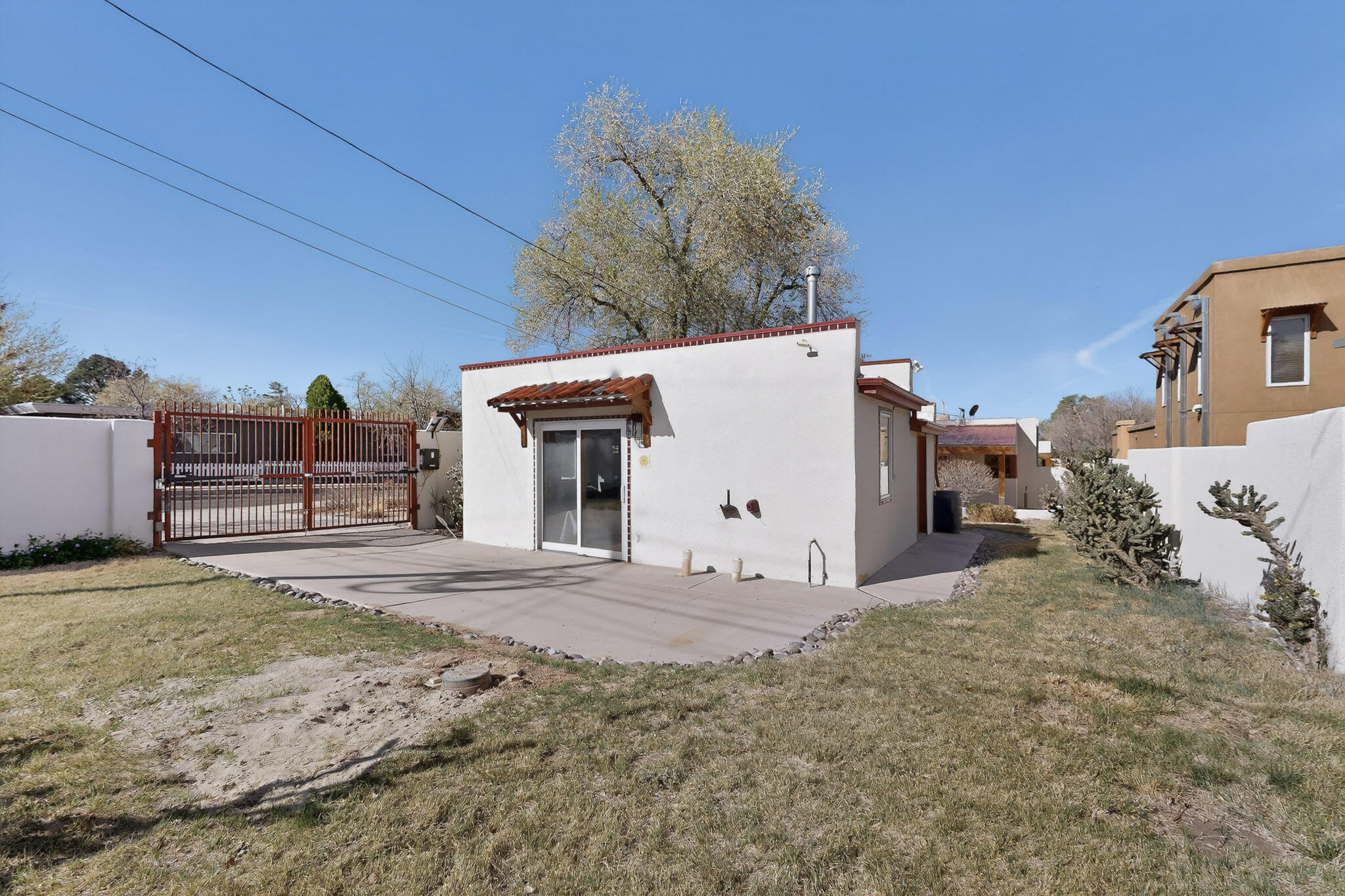 324 Wellesley Drive SE