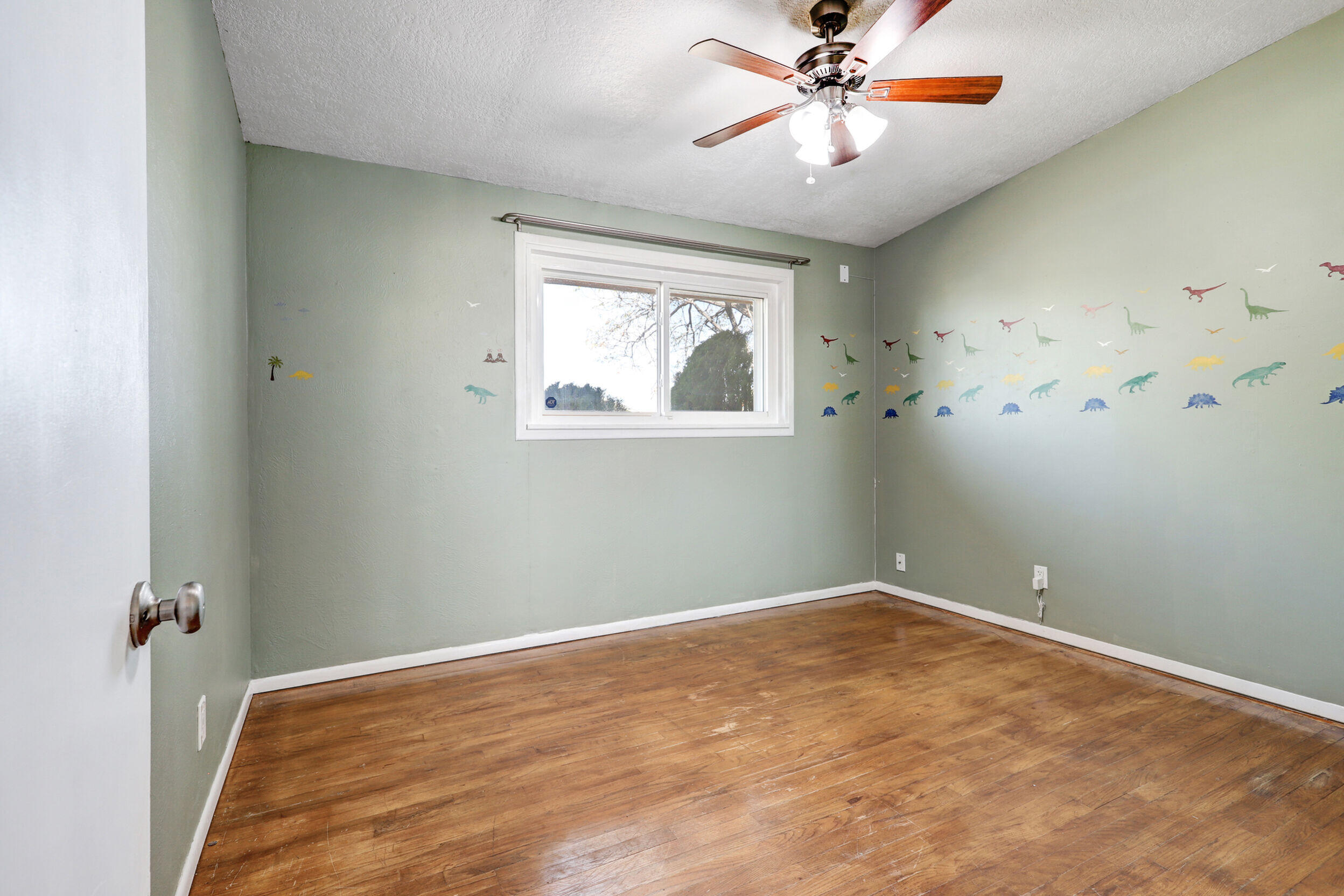2500 La Charles Drive NE