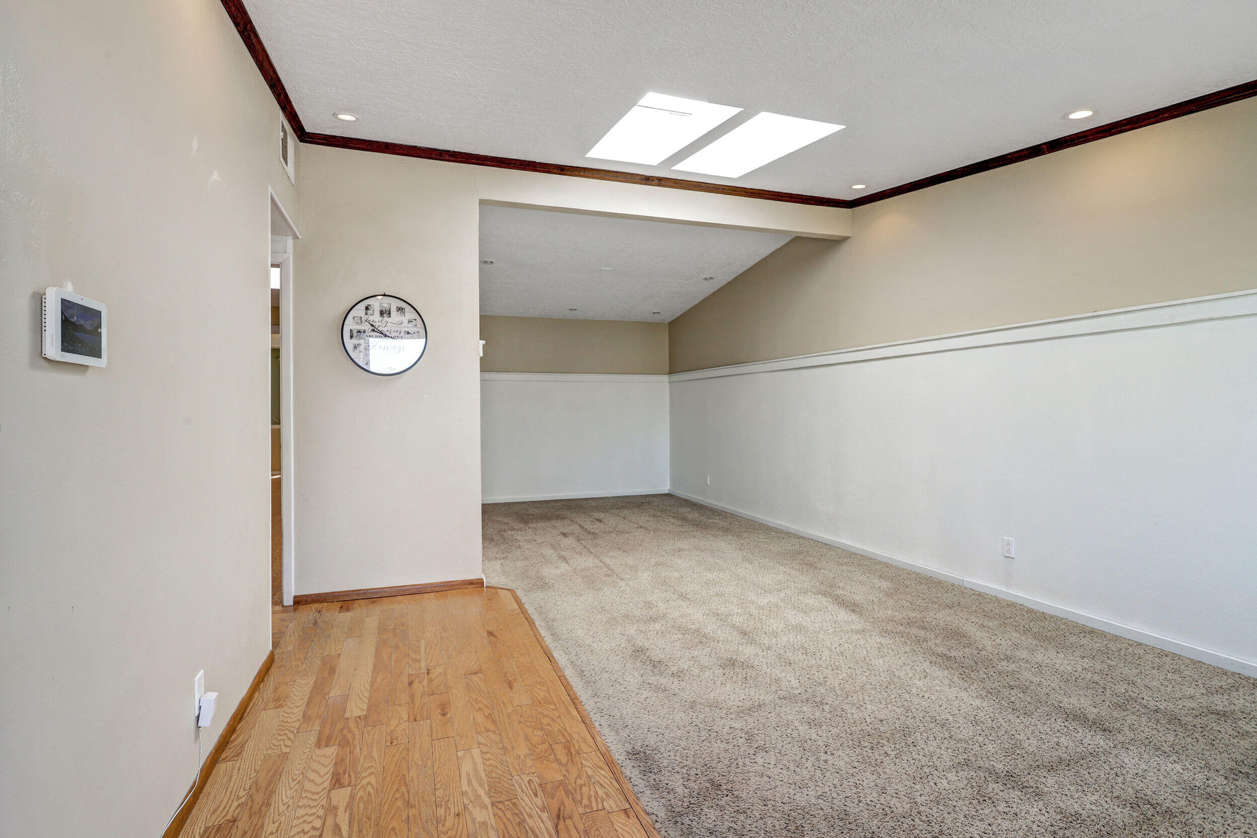 2500 La Charles Drive NE