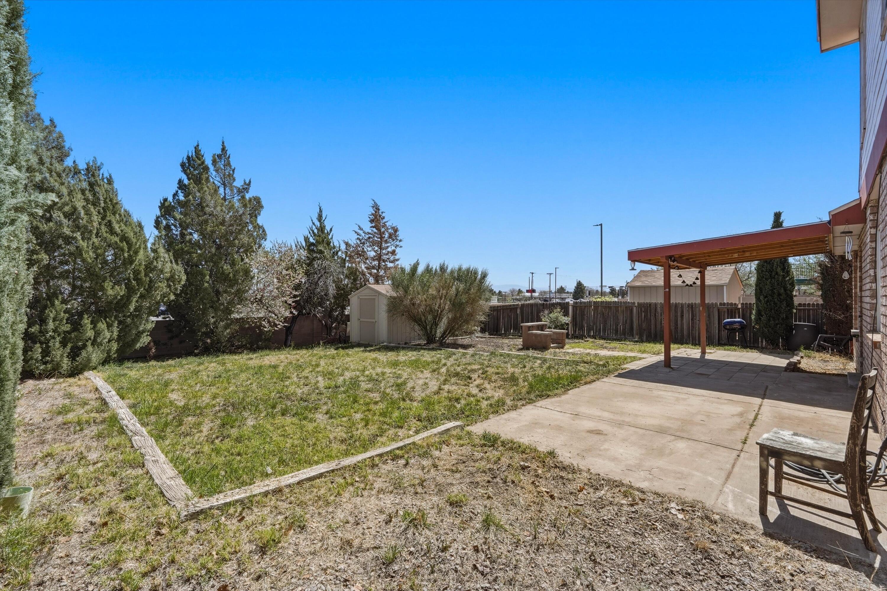 2300 Sunstone Drive NW