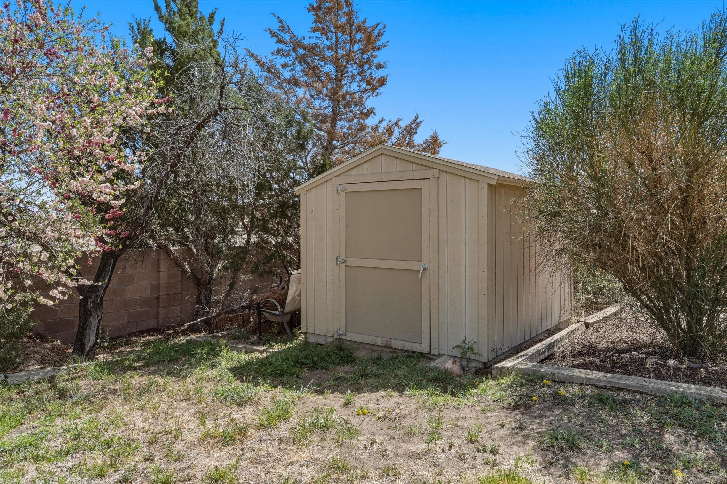 2300 Sunstone Drive NW