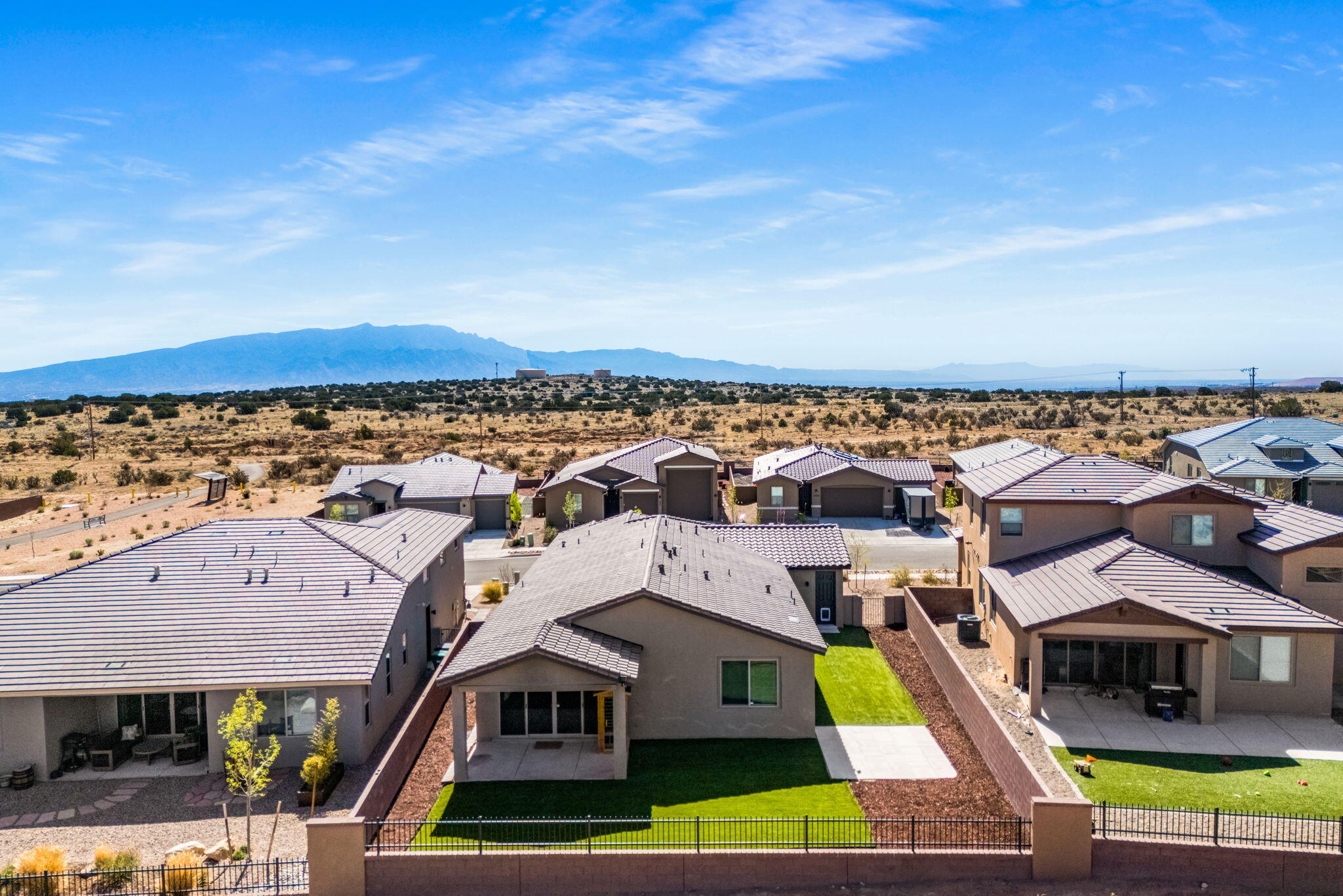 3305 Wolf Tail Loop NE