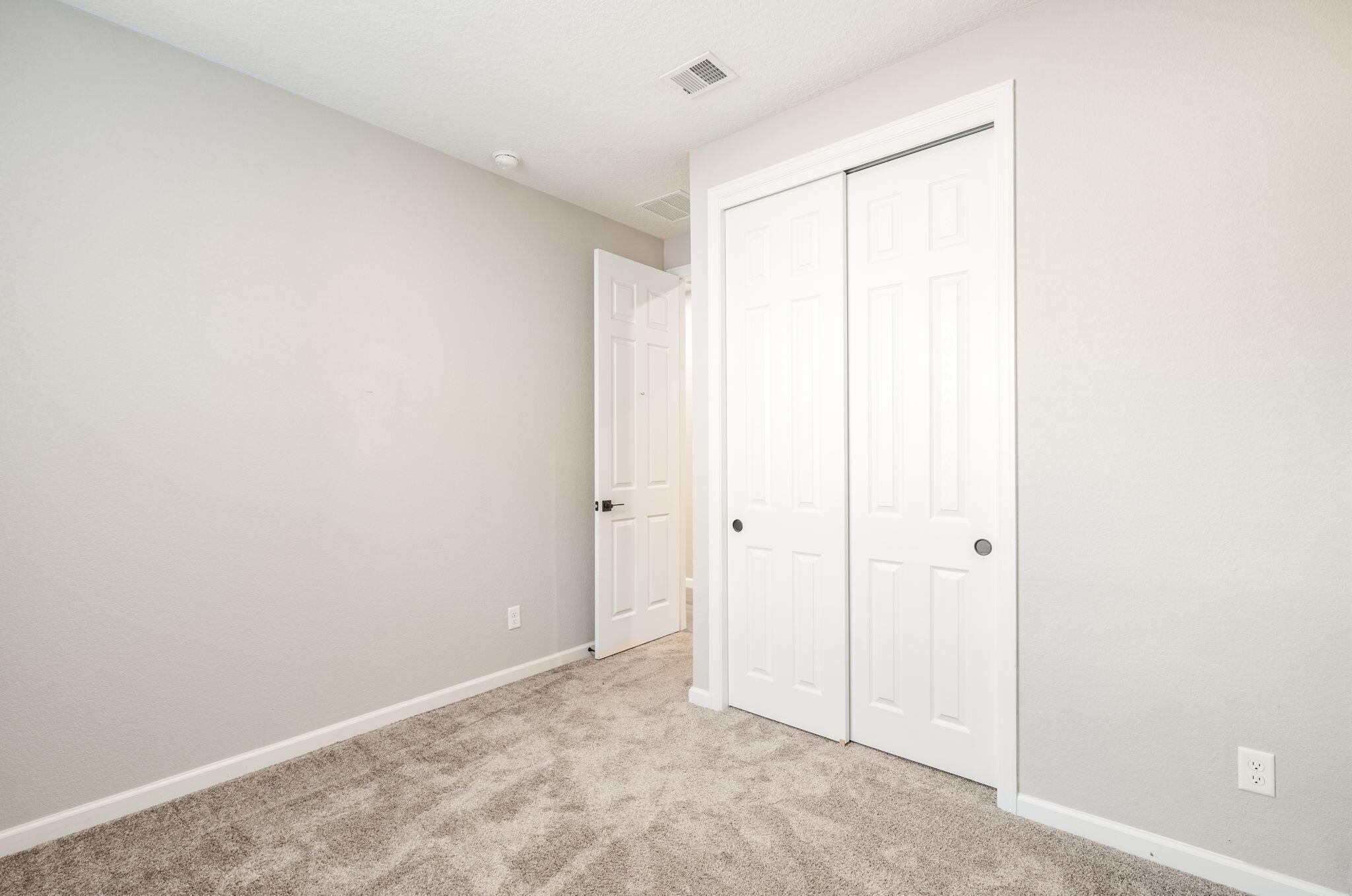 3305 Wolf Tail Loop NE