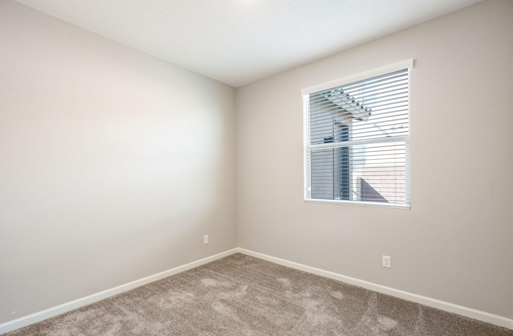 3305 Wolf Tail Loop NE