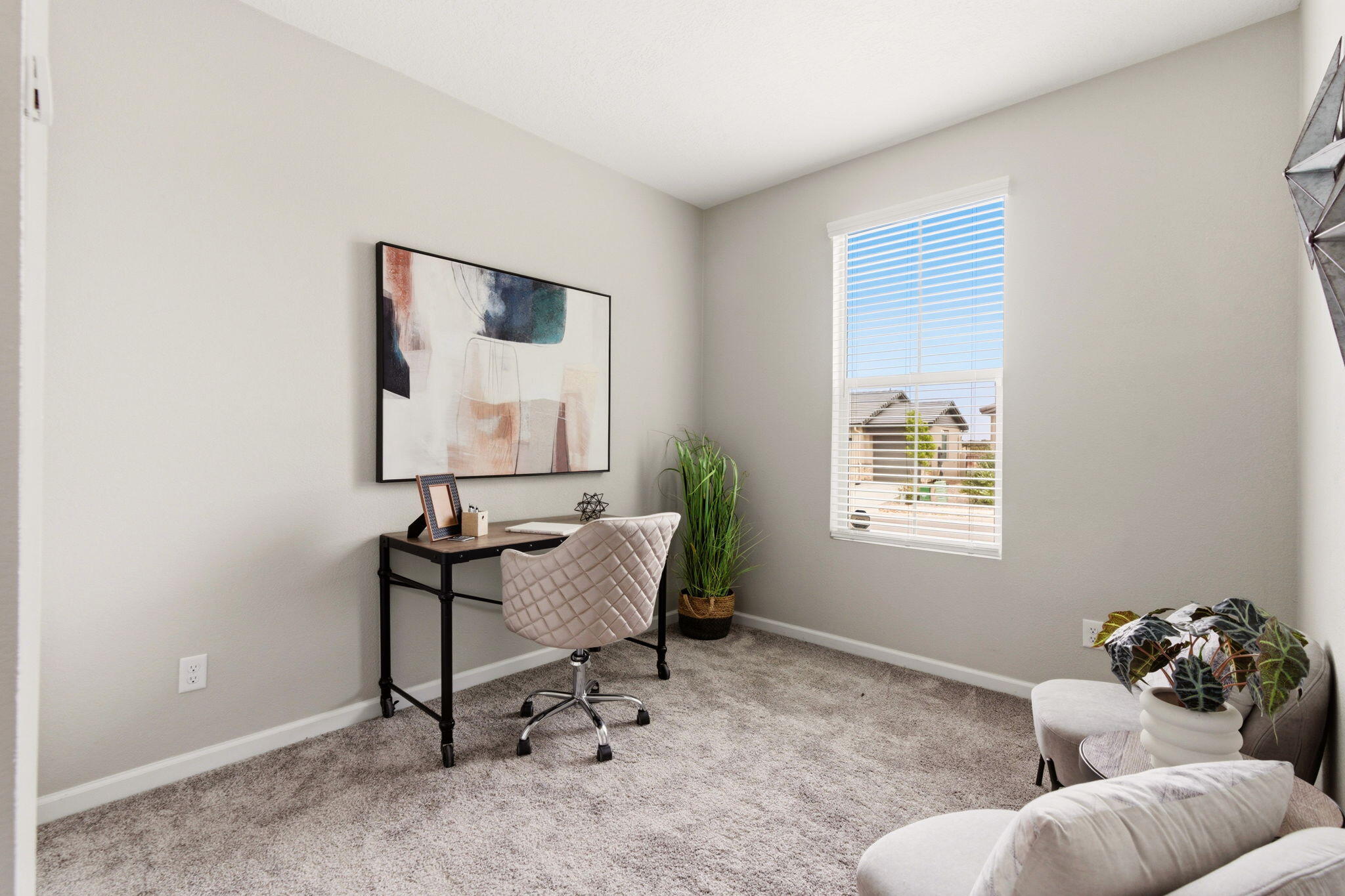 3305 Wolf Tail Loop NE