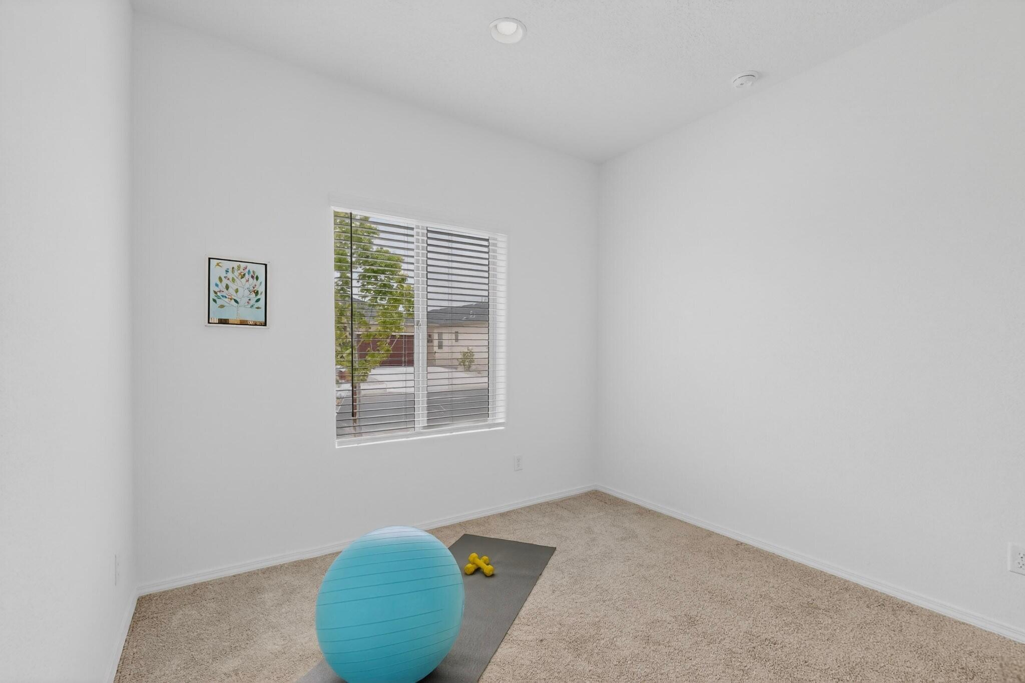 211 Prism Avenue SW
