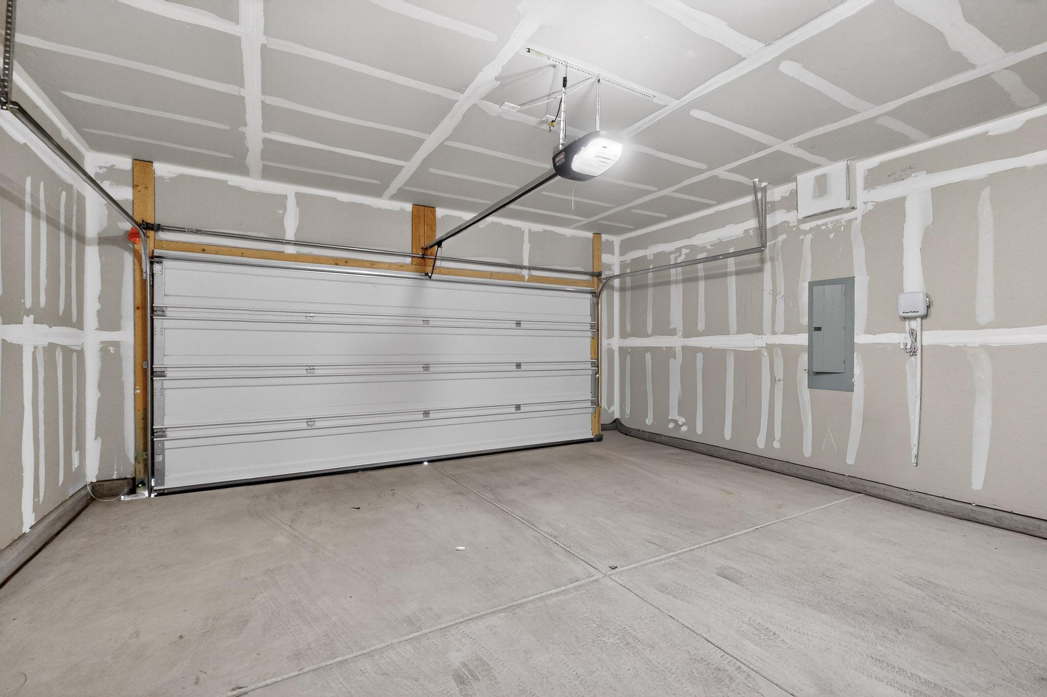 211 Prism Avenue SW