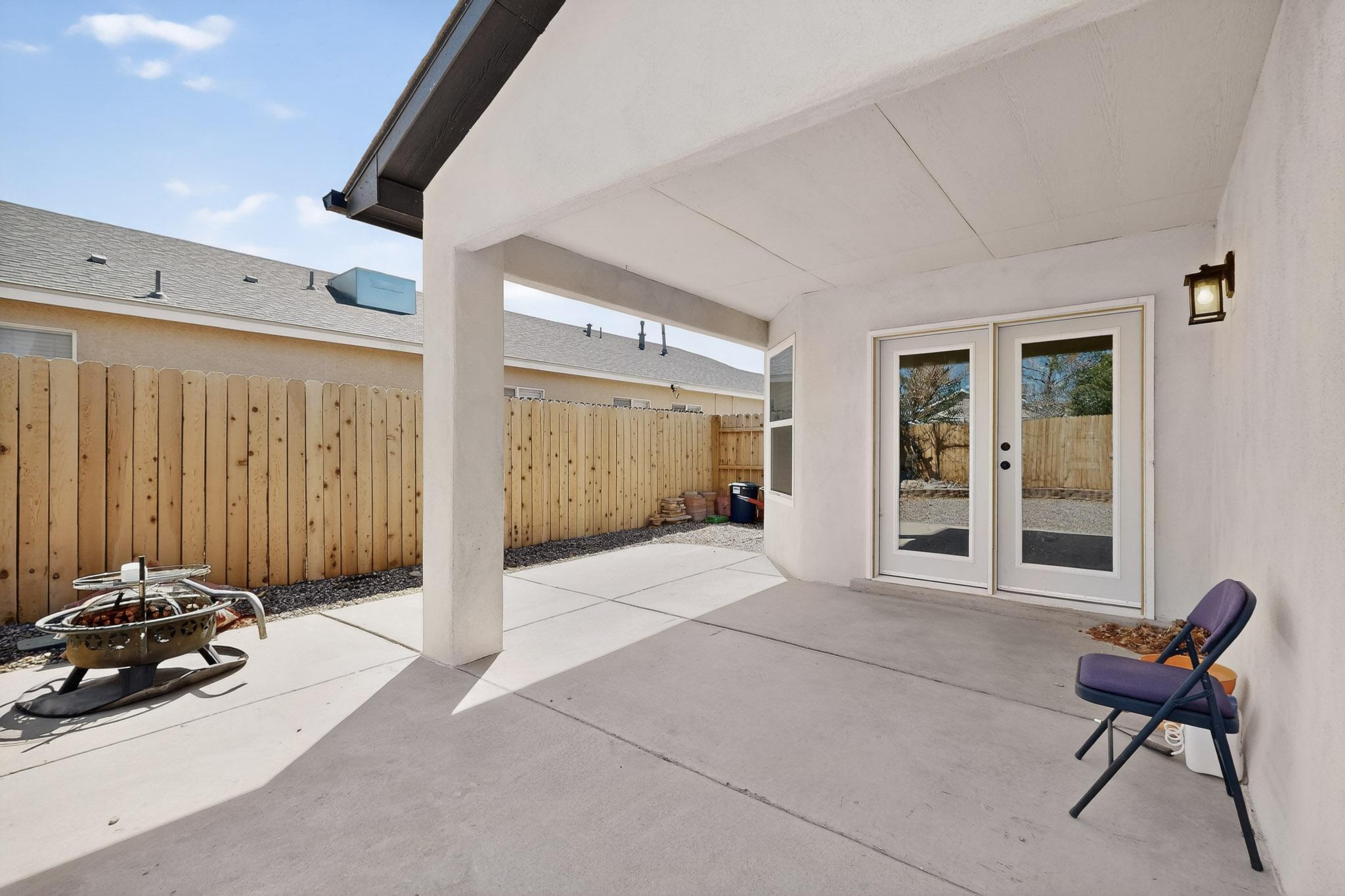 11 Flores Bonitas Avenue