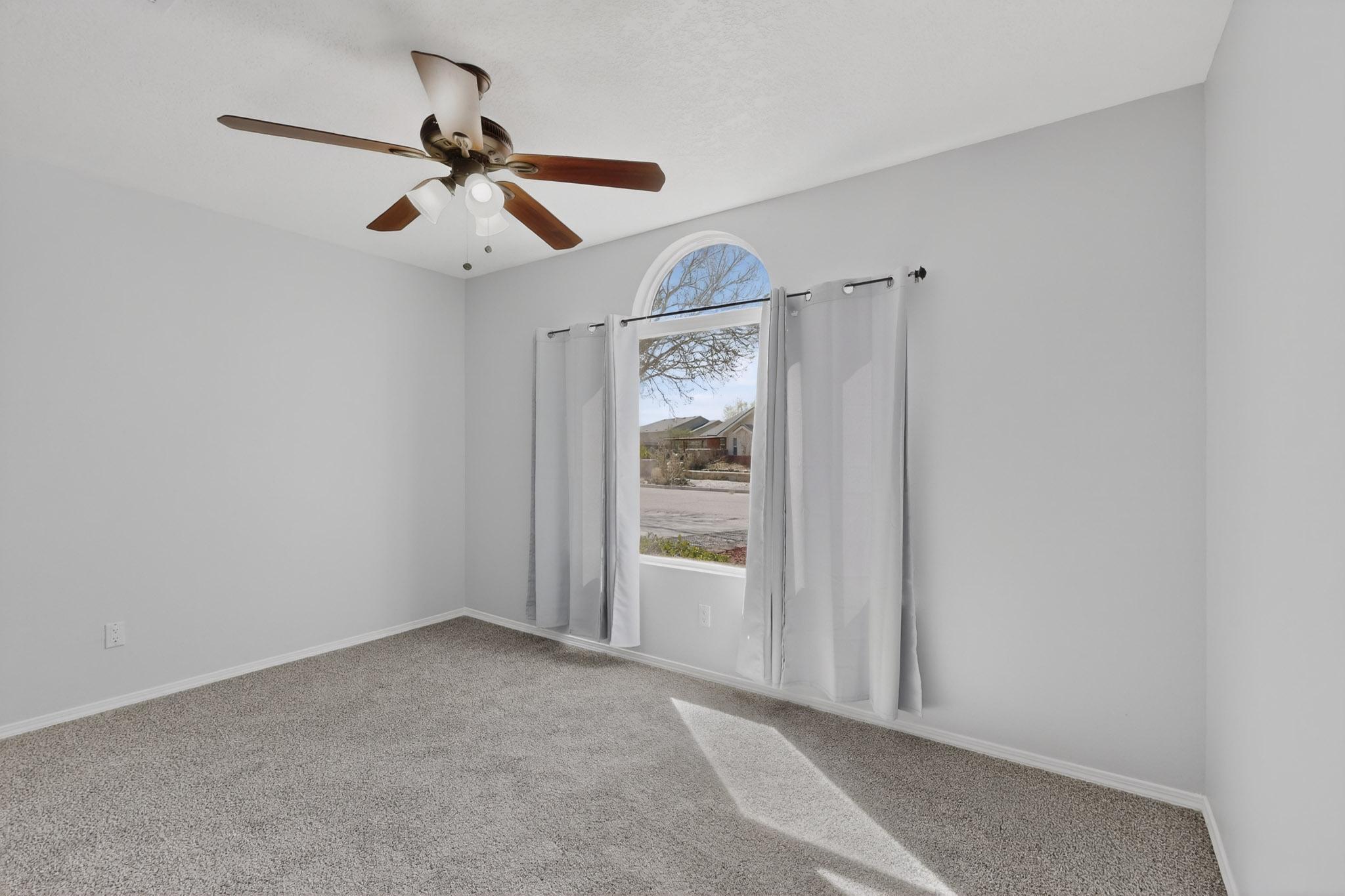 11 Flores Bonitas Avenue