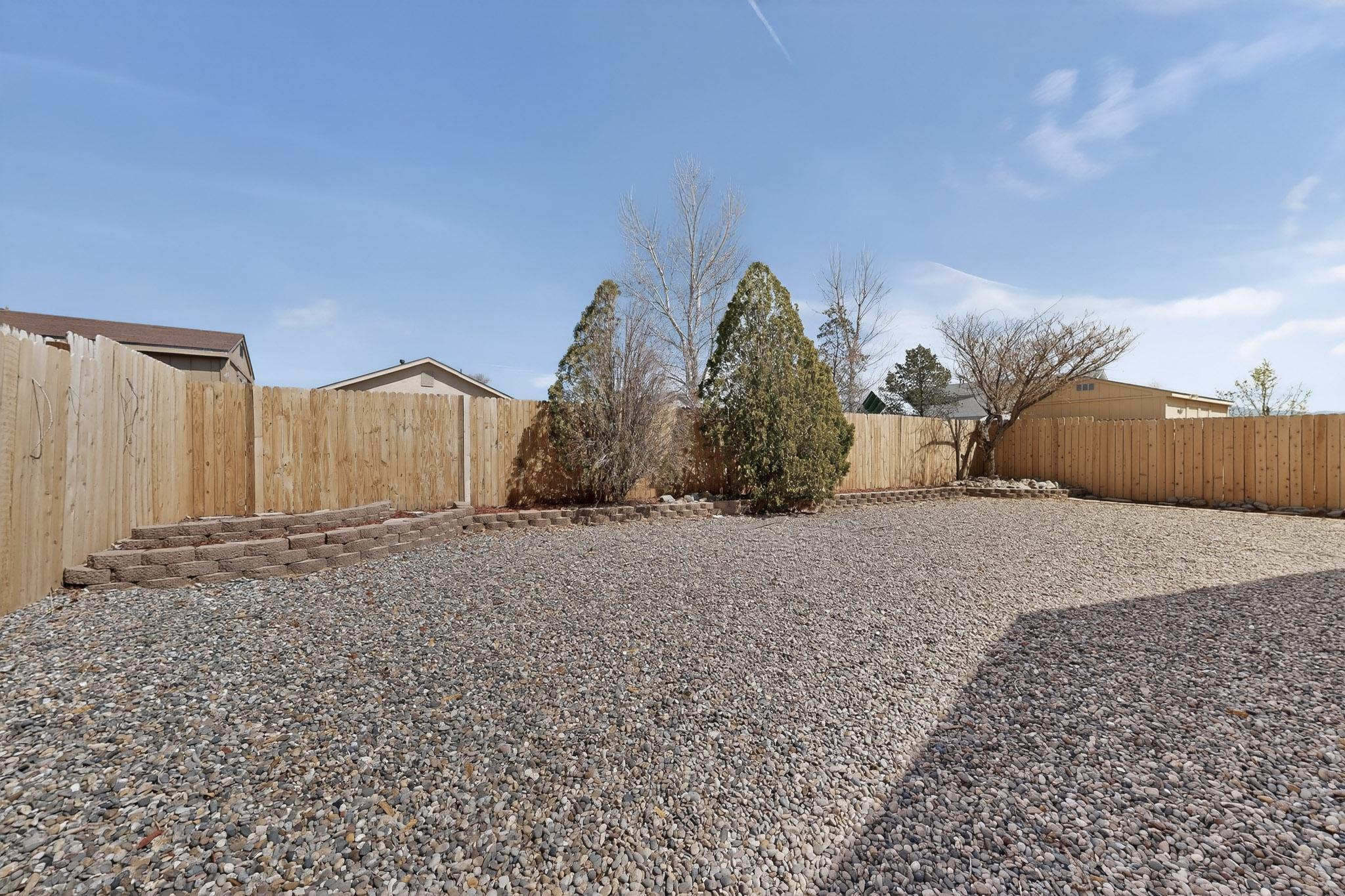 11 Flores Bonitas Avenue