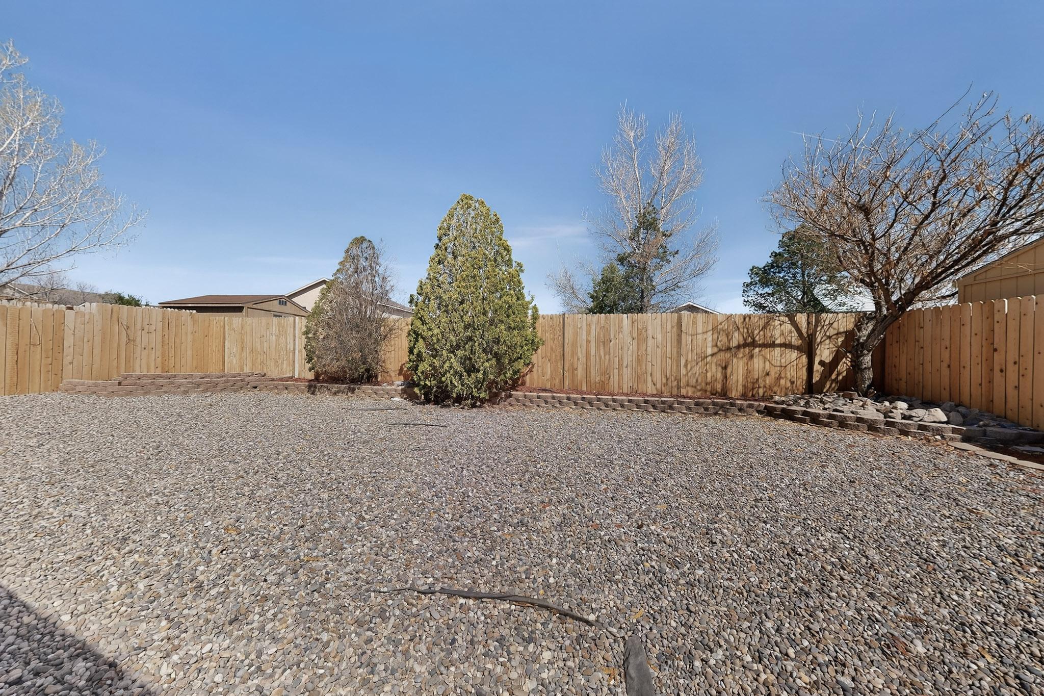 11 Flores Bonitas Avenue