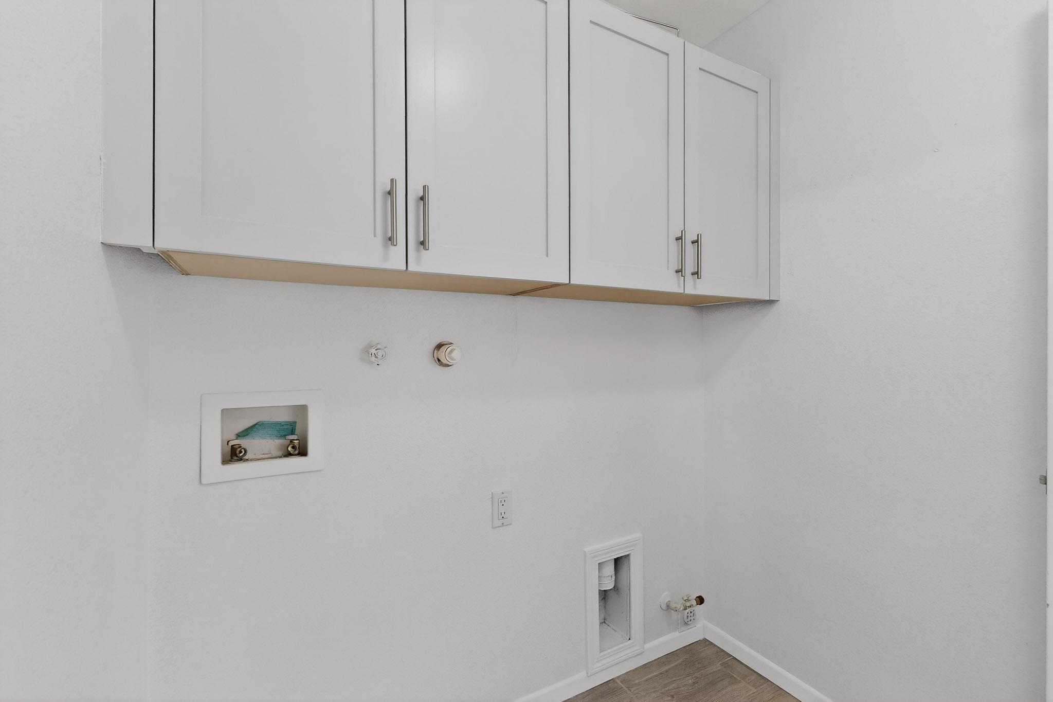 11 Flores Bonitas Avenue