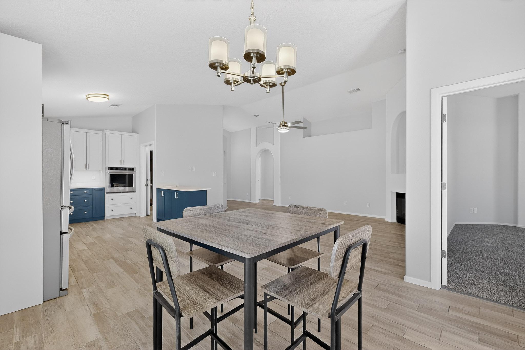 11 Flores Bonitas Avenue