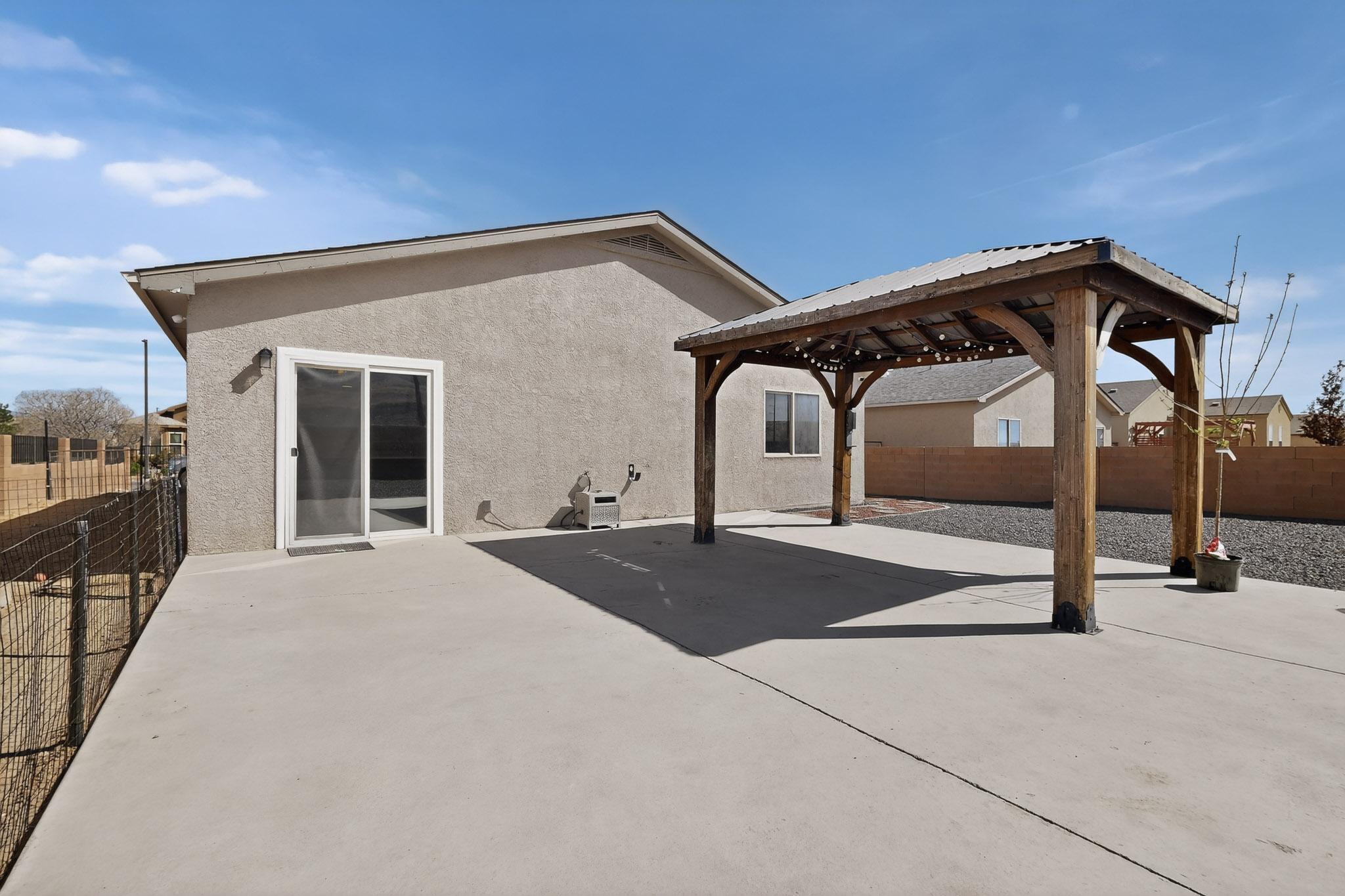 2190 Camino Rincon SW