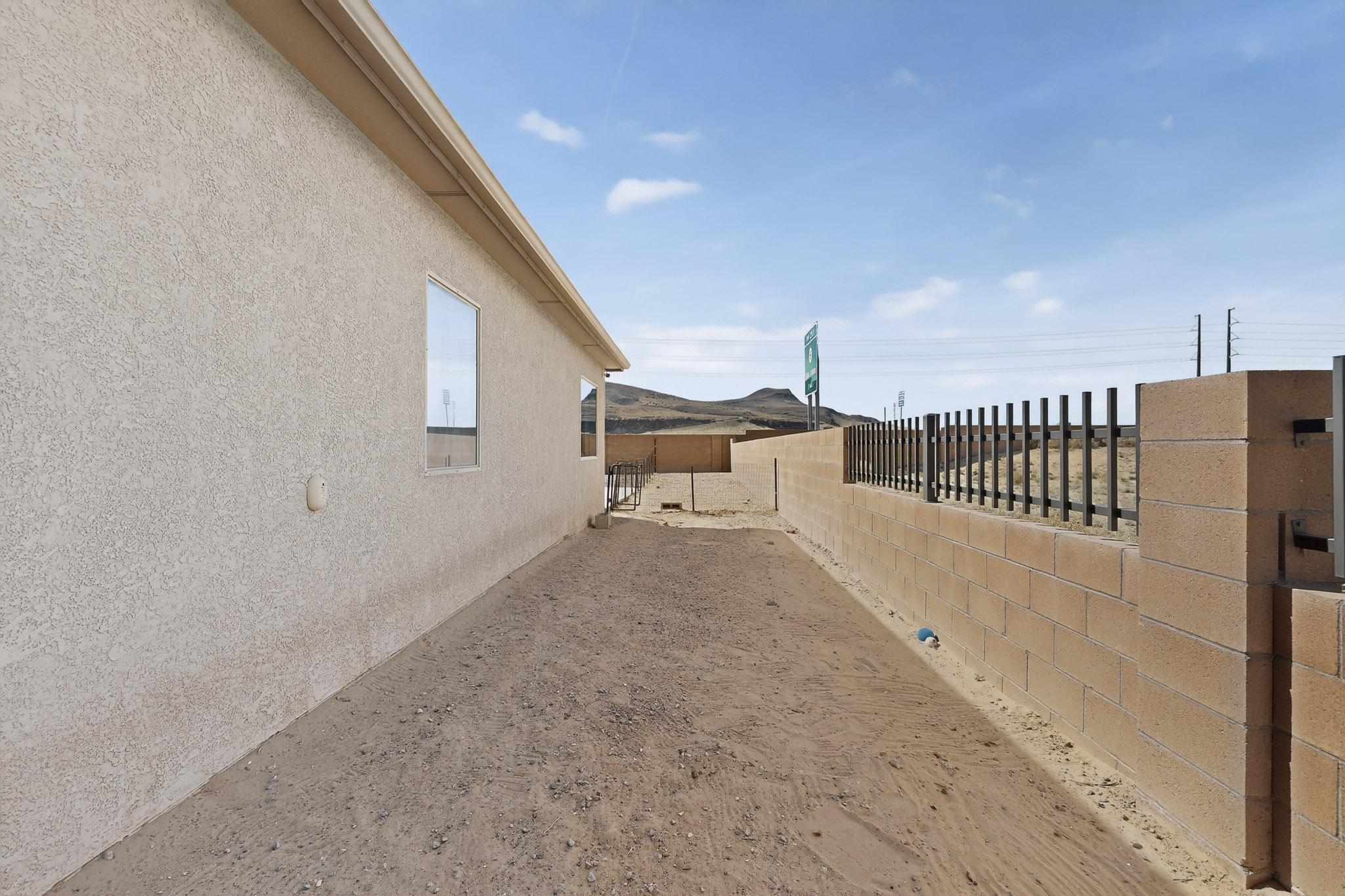 2190 Camino Rincon SW
