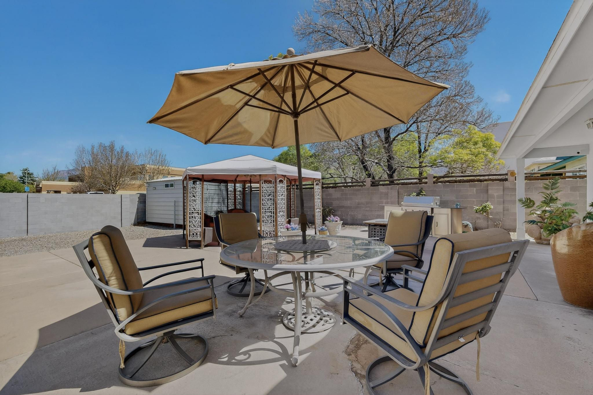 12323 Haines Avenue NE