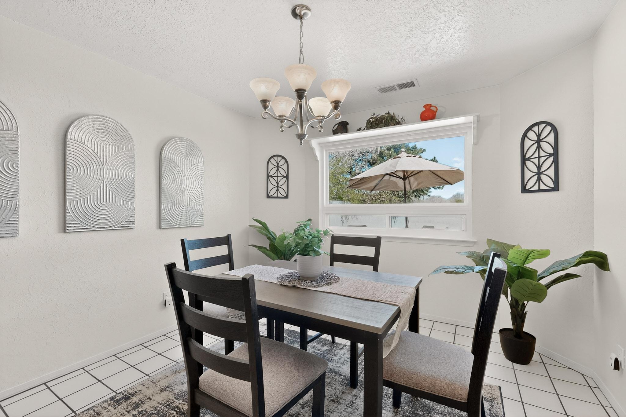 12323 Haines Avenue NE