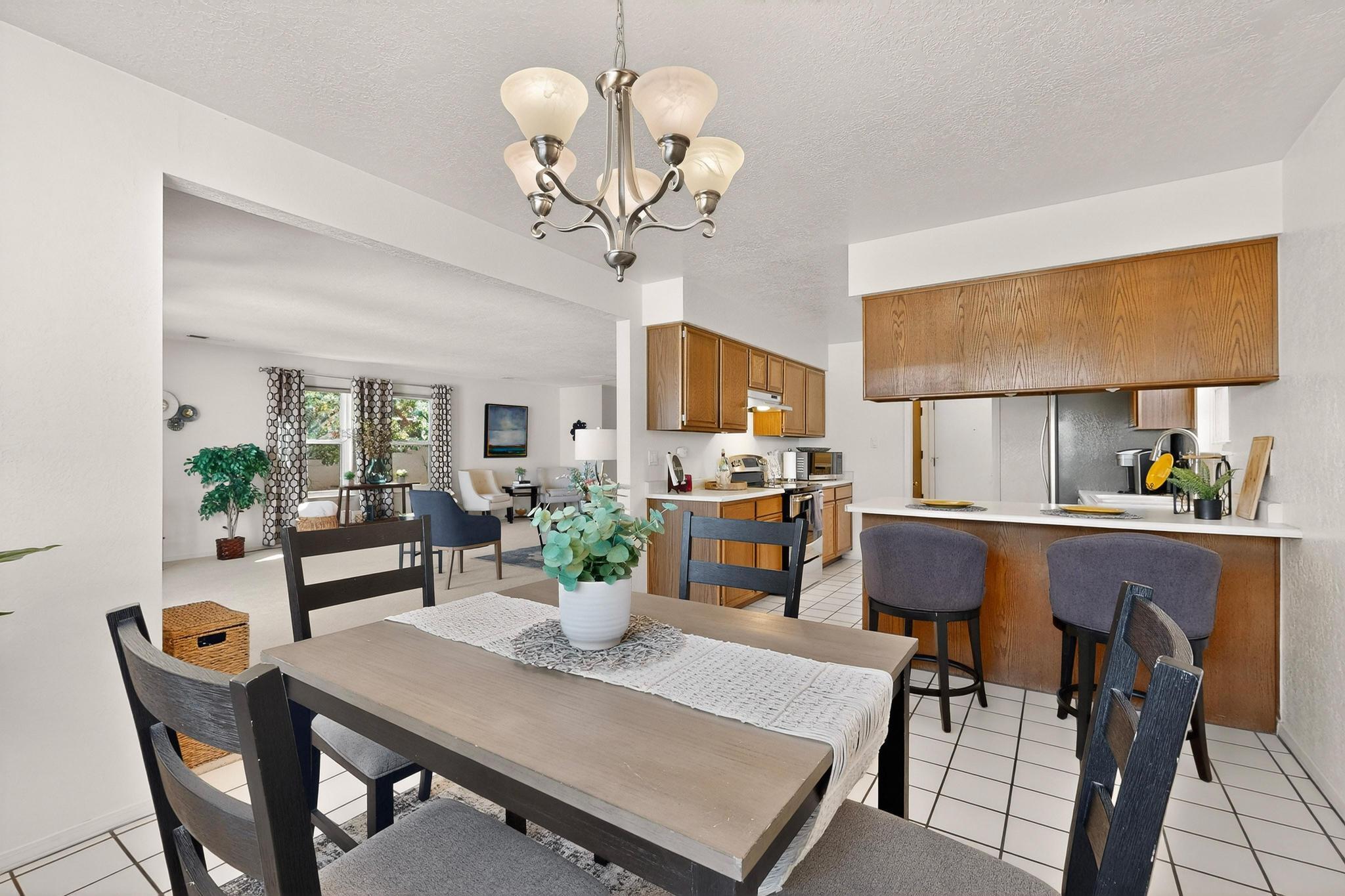 12323 Haines Avenue NE