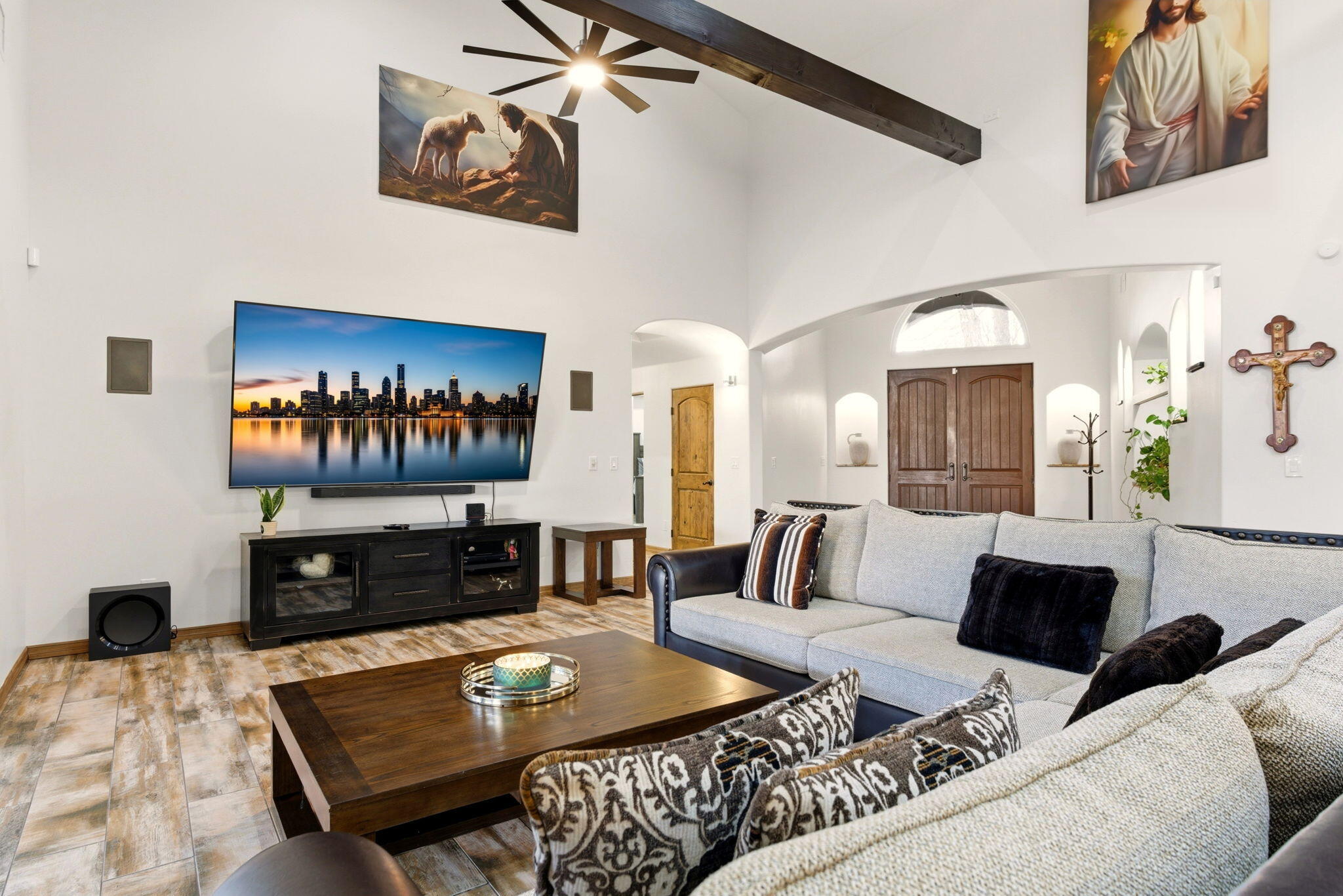 420 Calle Conejo Lane